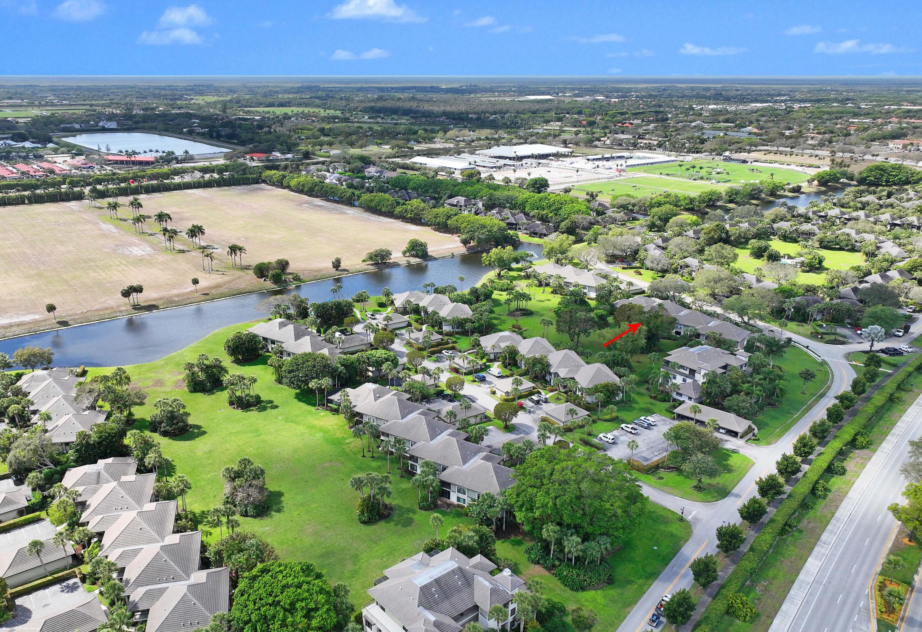 COWDRAY PARK CONDO - Residential