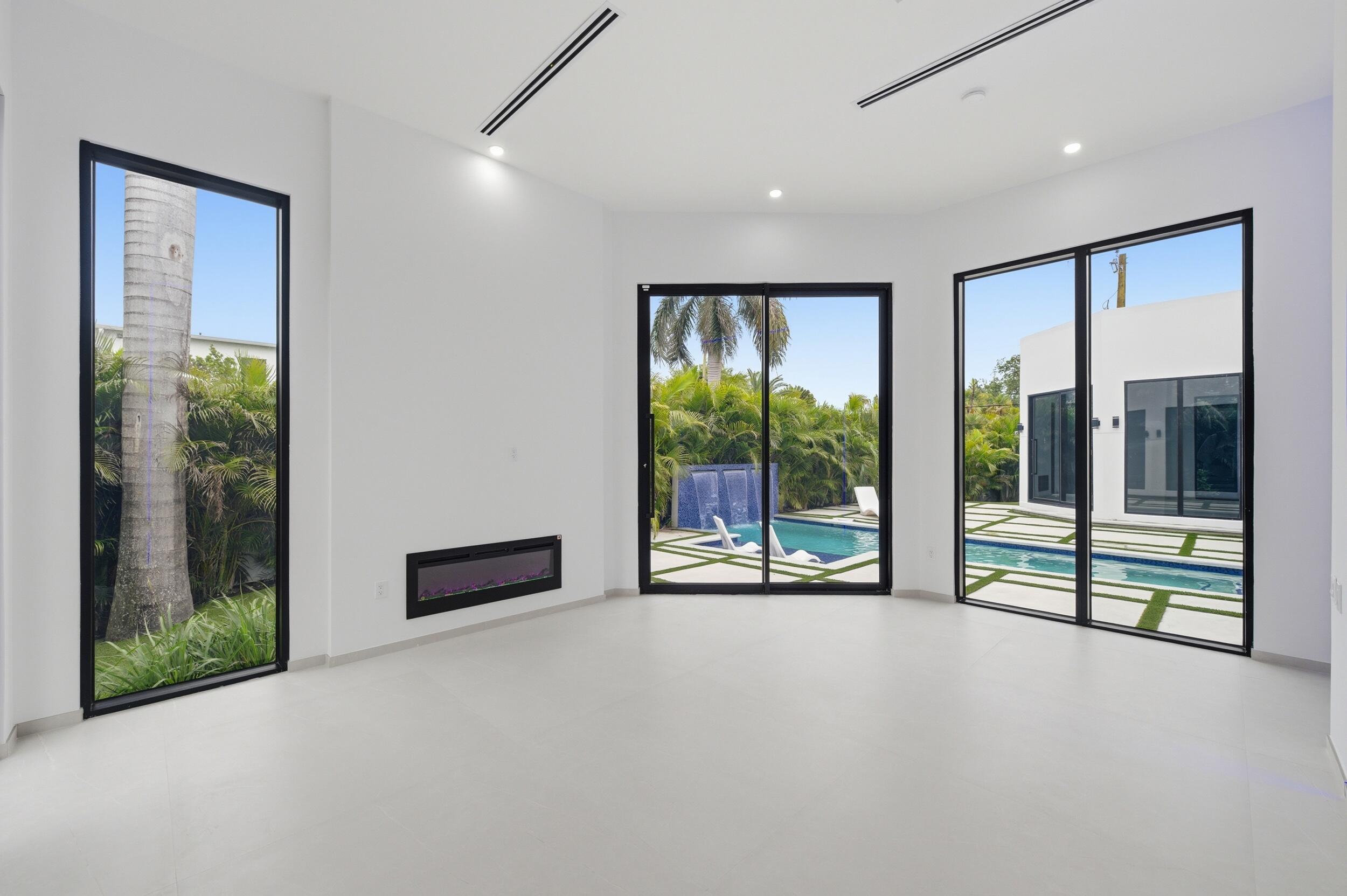 PLACIDO PLACE - Residential