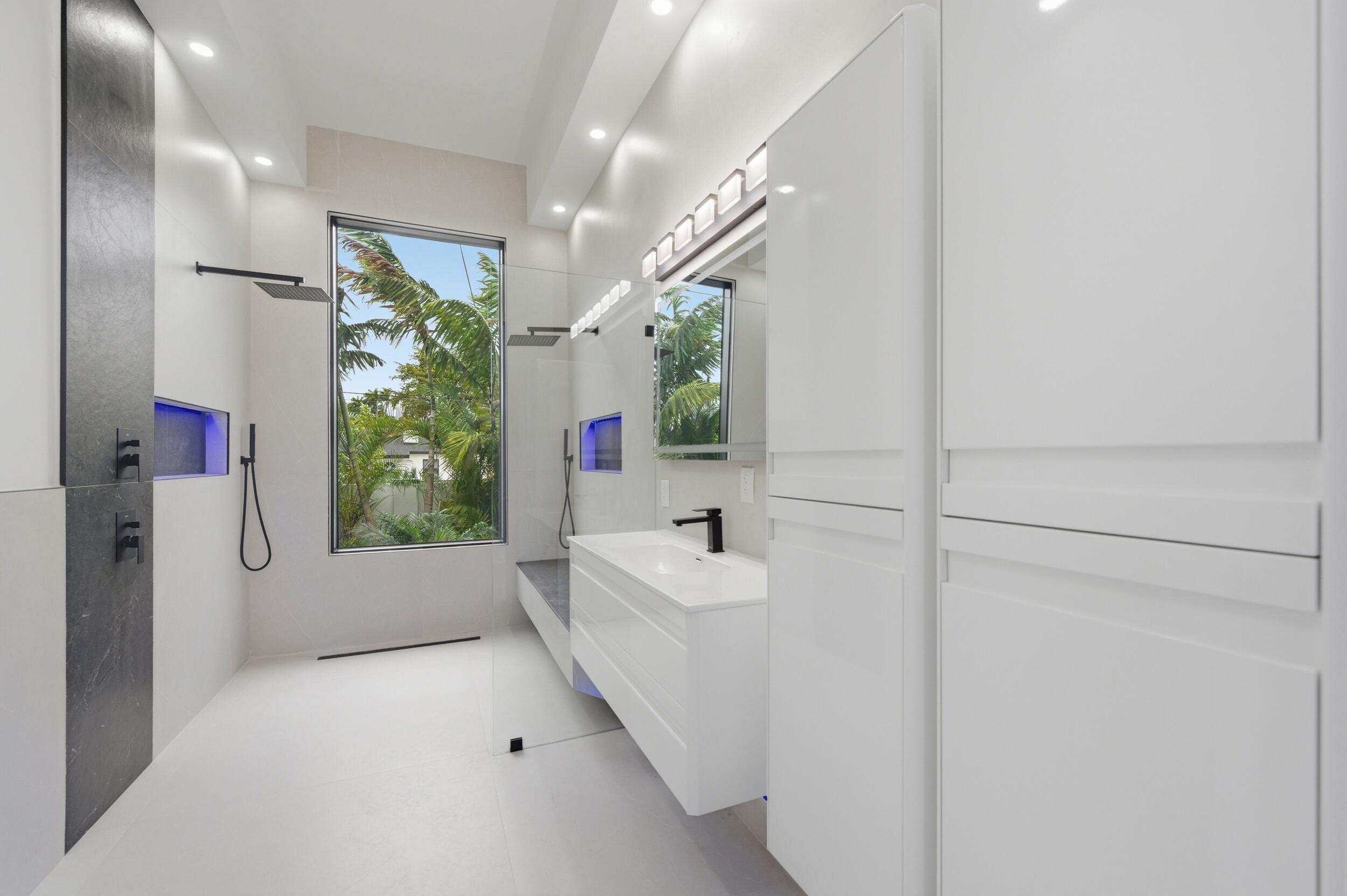 PLACIDO PLACE - Residential