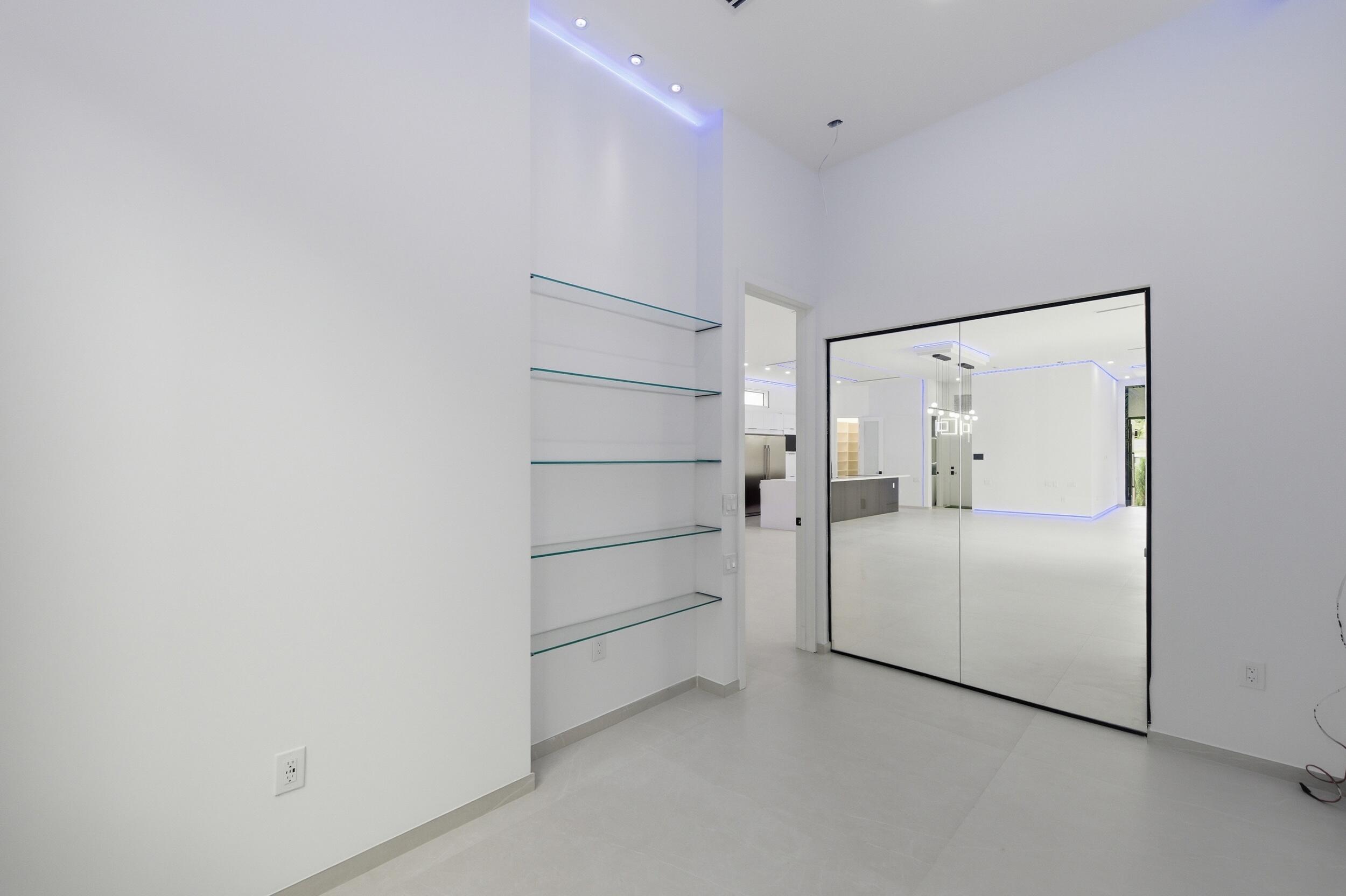 PLACIDO PLACE - Residential