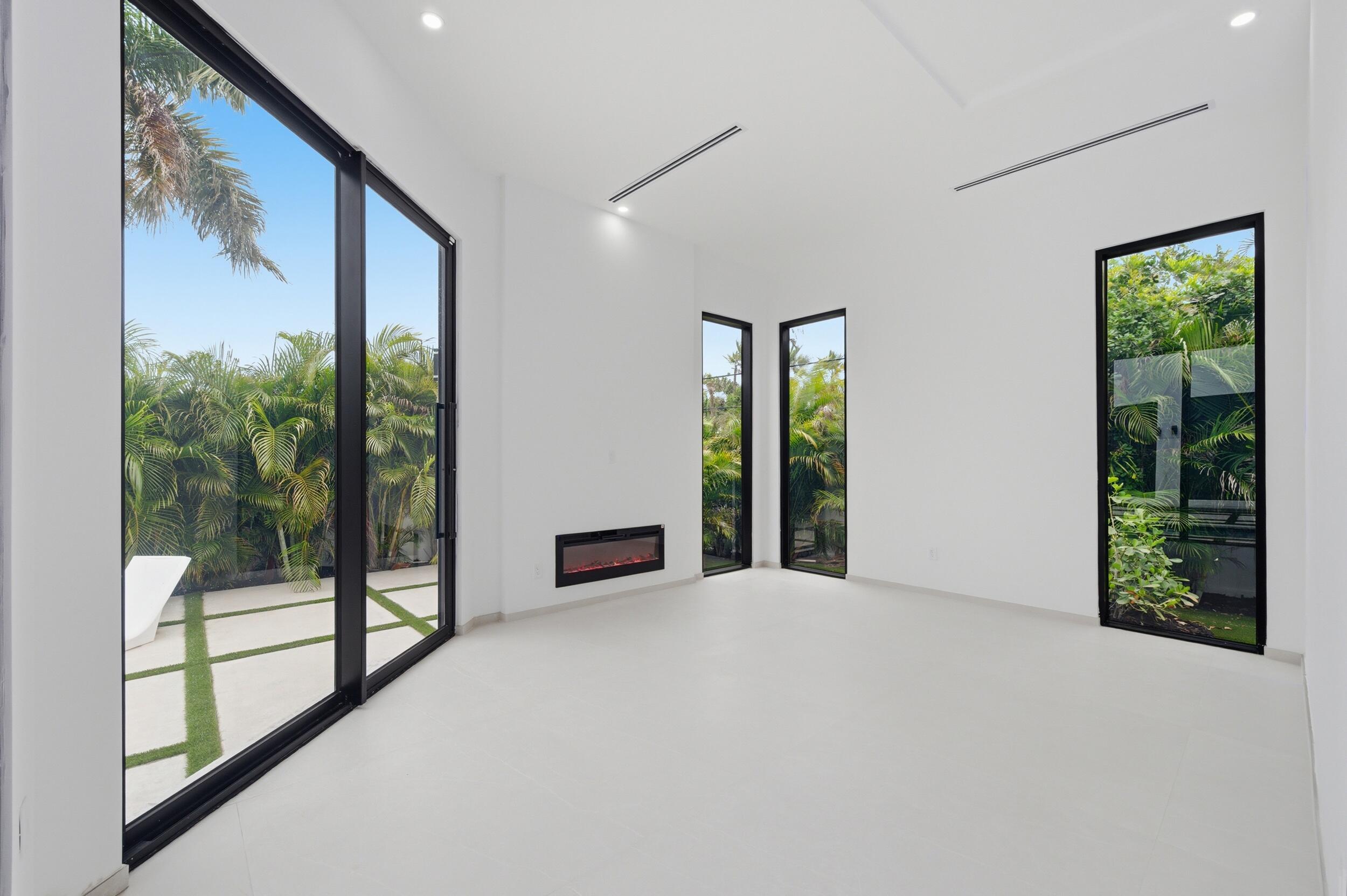 PLACIDO PLACE - Residential