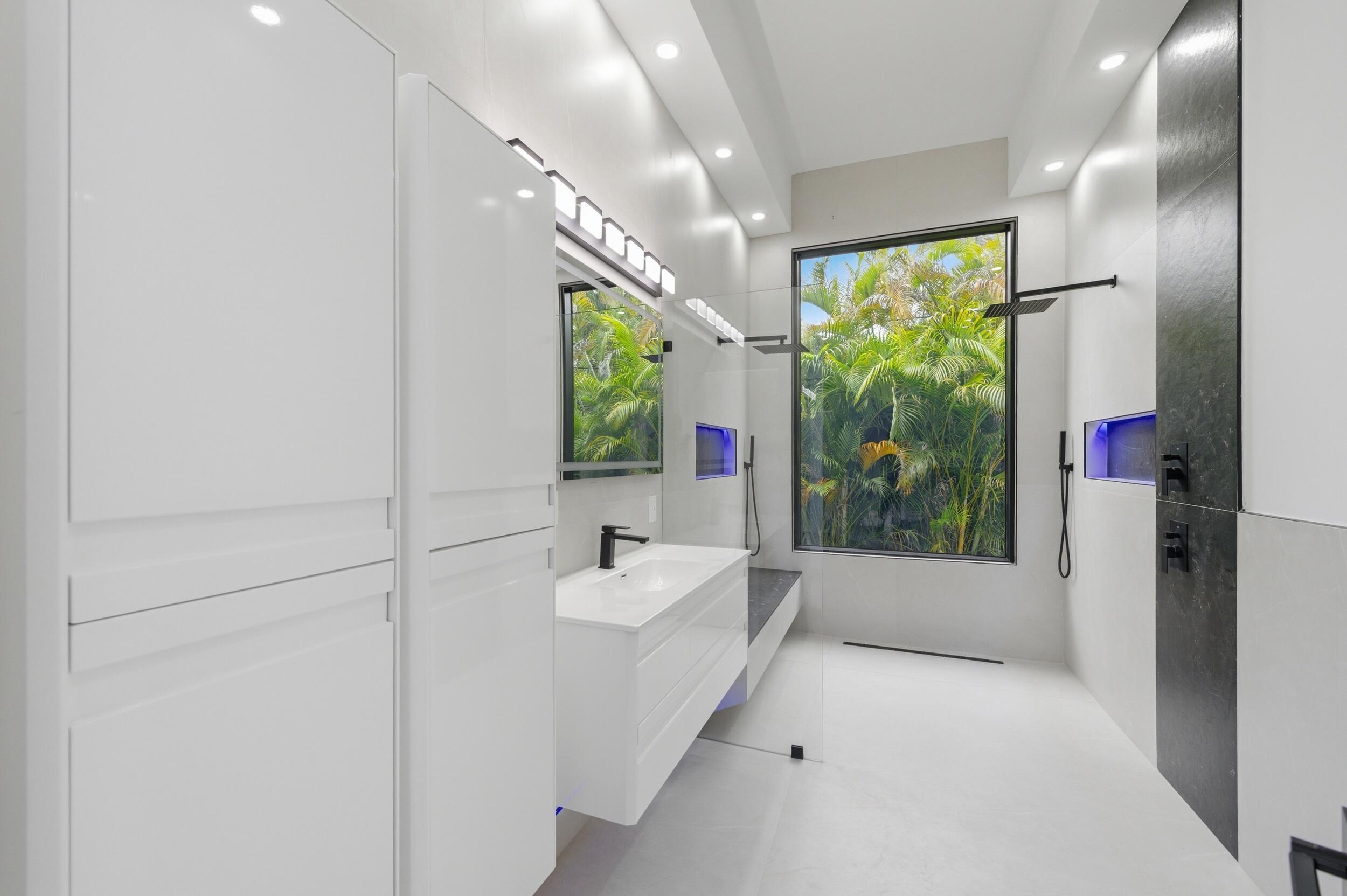 PLACIDO PLACE - Residential