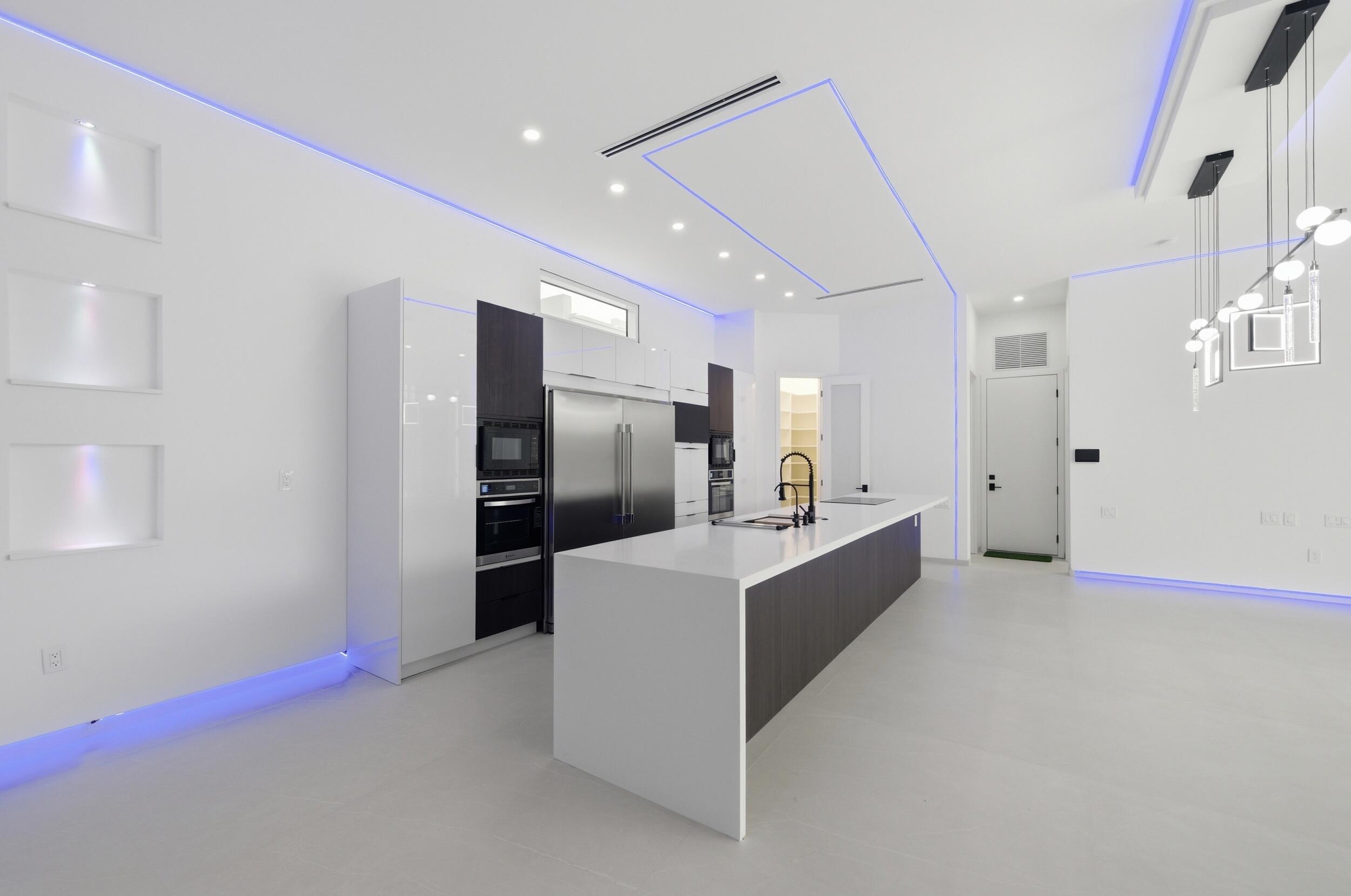 PLACIDO PLACE - Residential