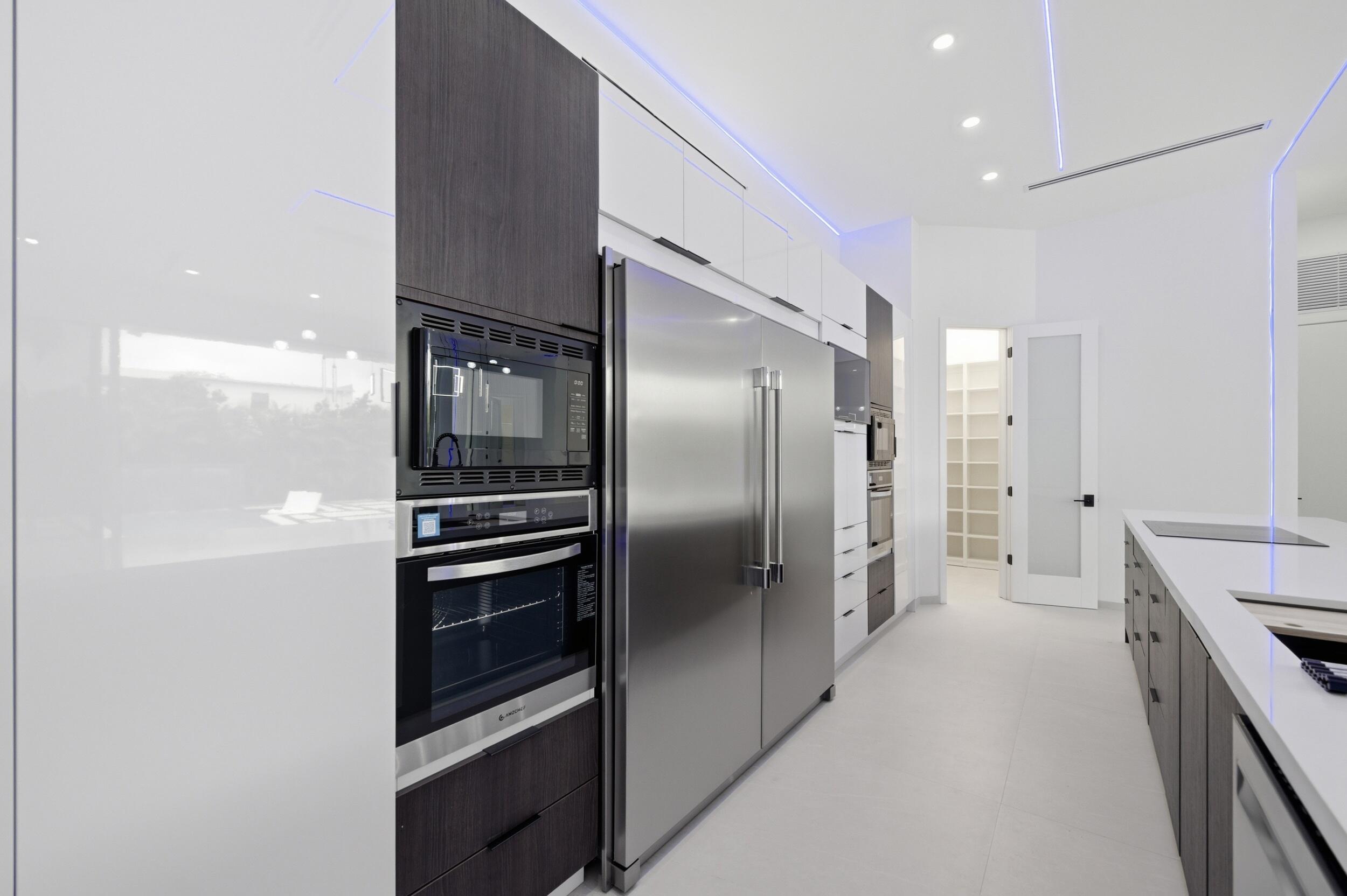 PLACIDO PLACE - Residential