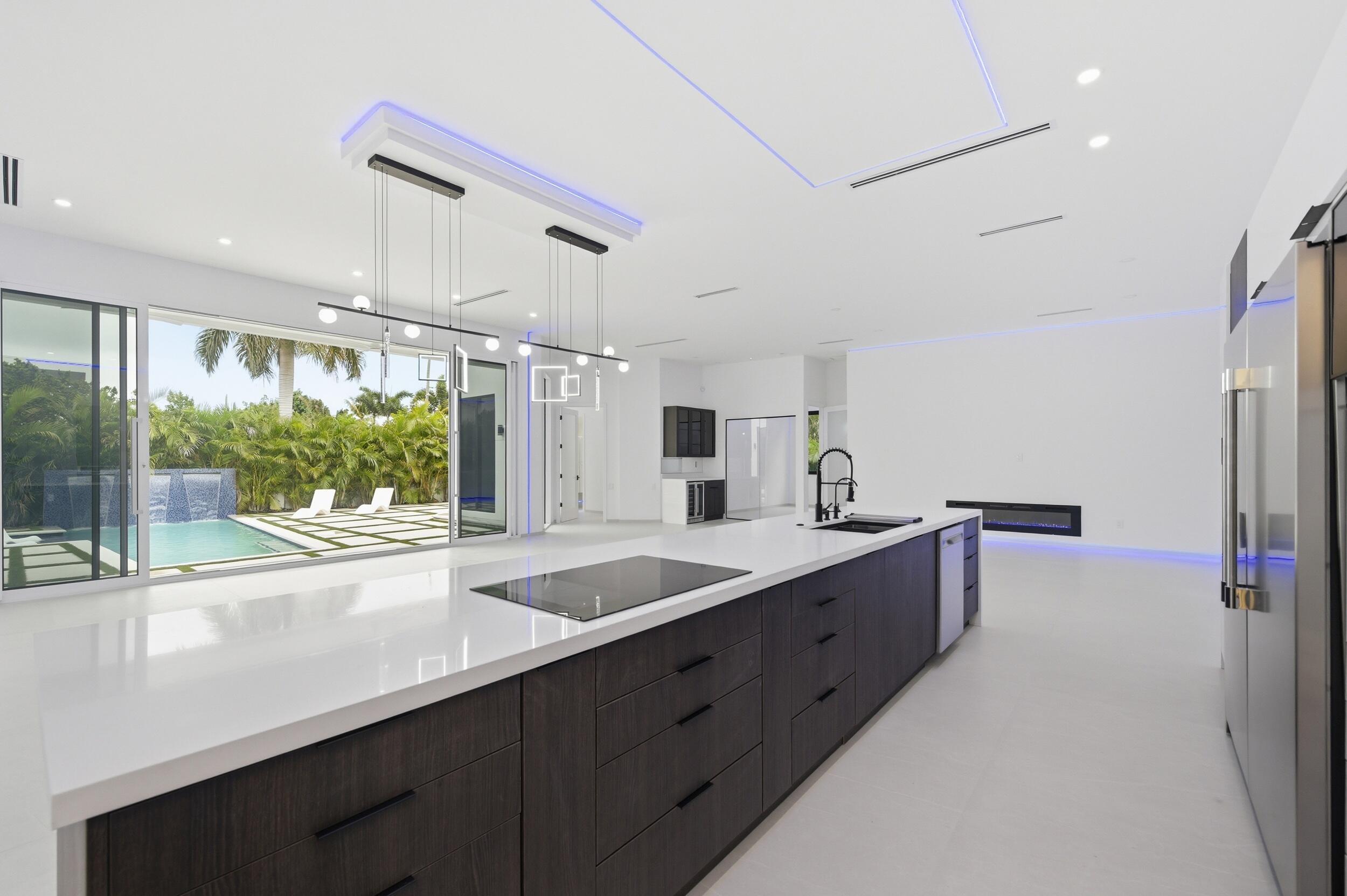 PLACIDO PLACE - Residential