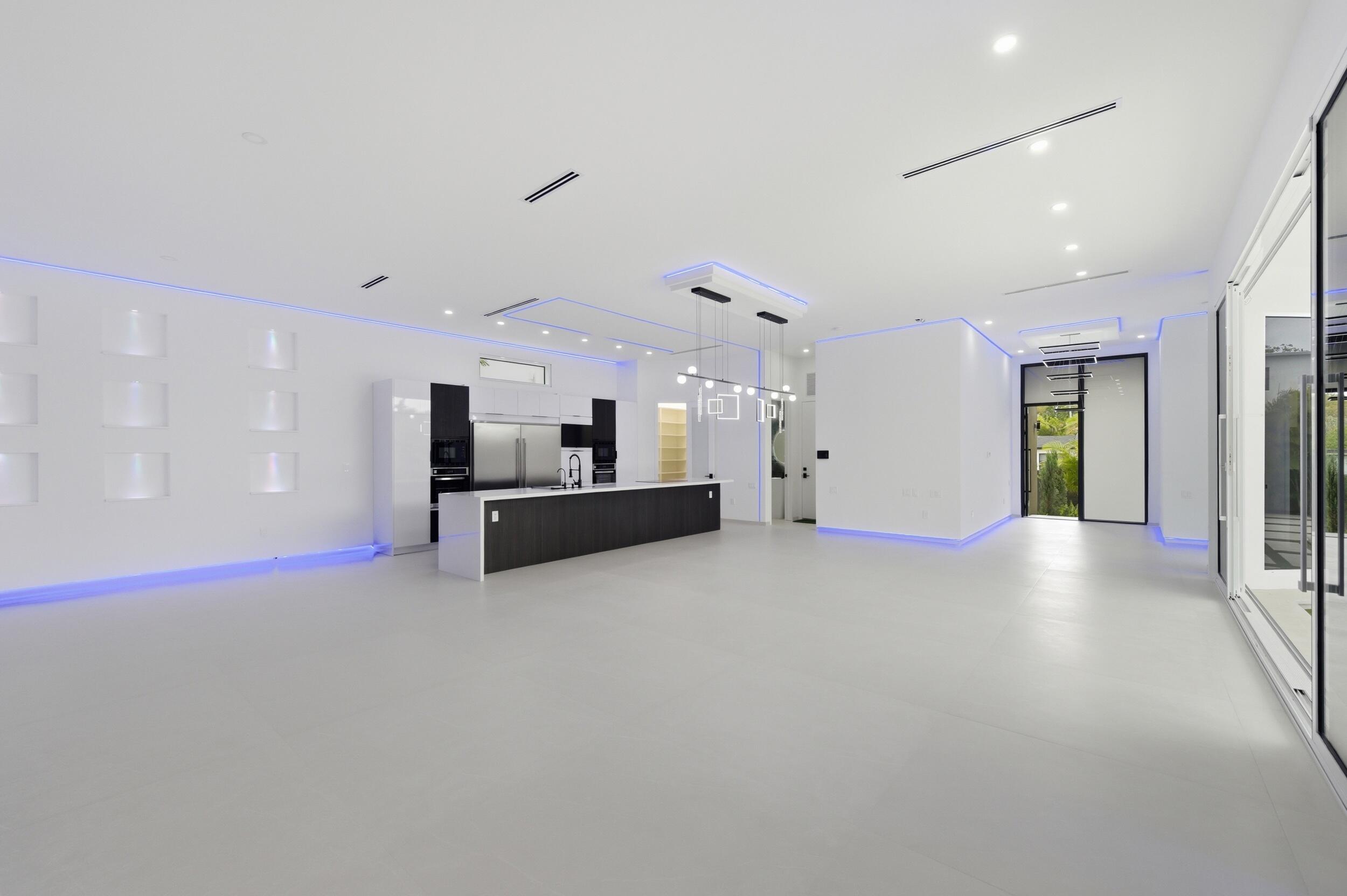 PLACIDO PLACE - Residential