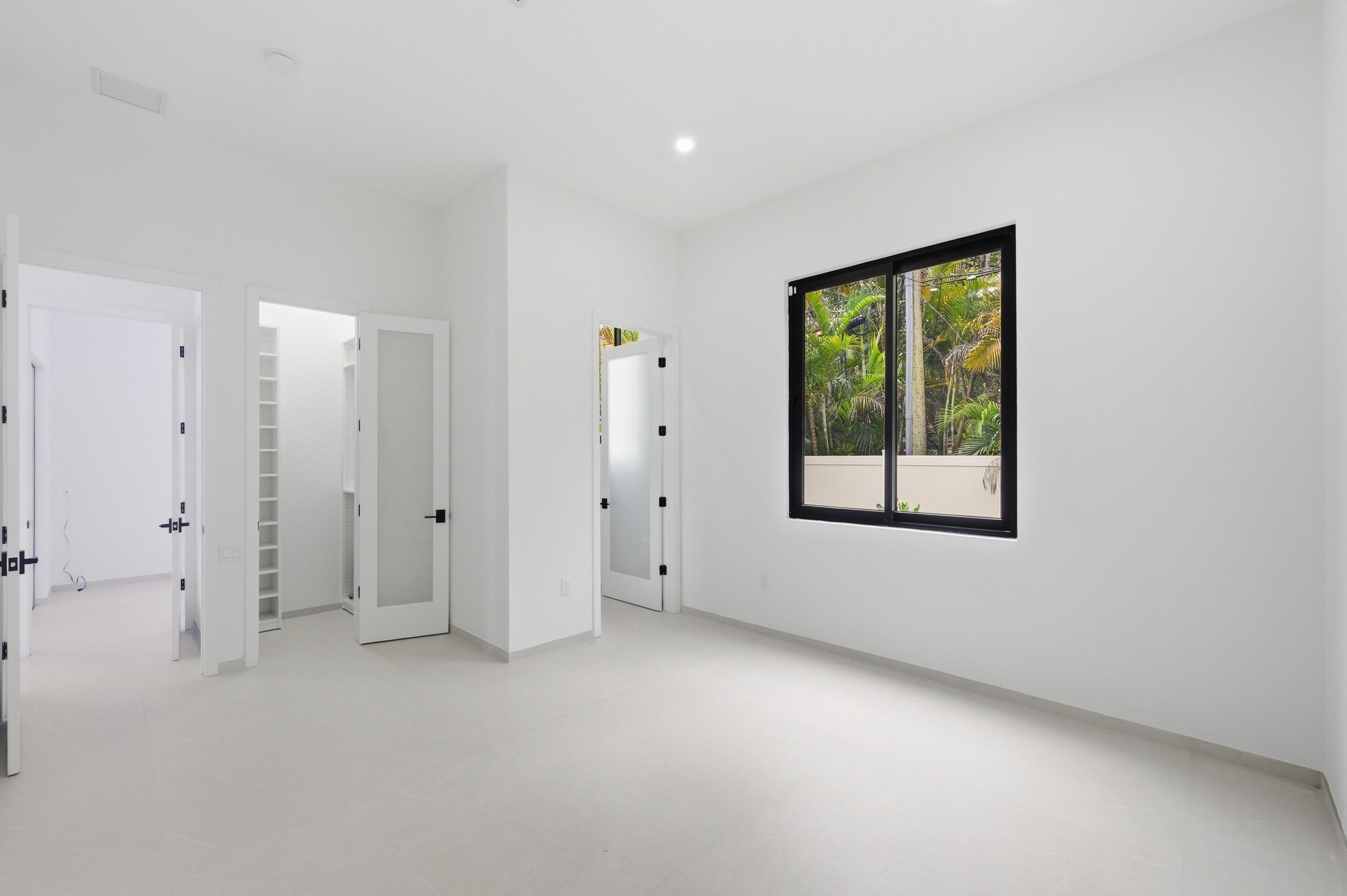 PLACIDO PLACE - Residential