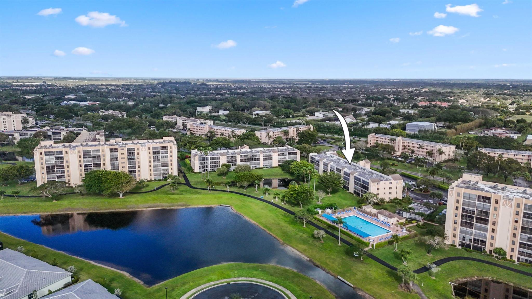 HUNTINGTON LAKES SECTION - Residential