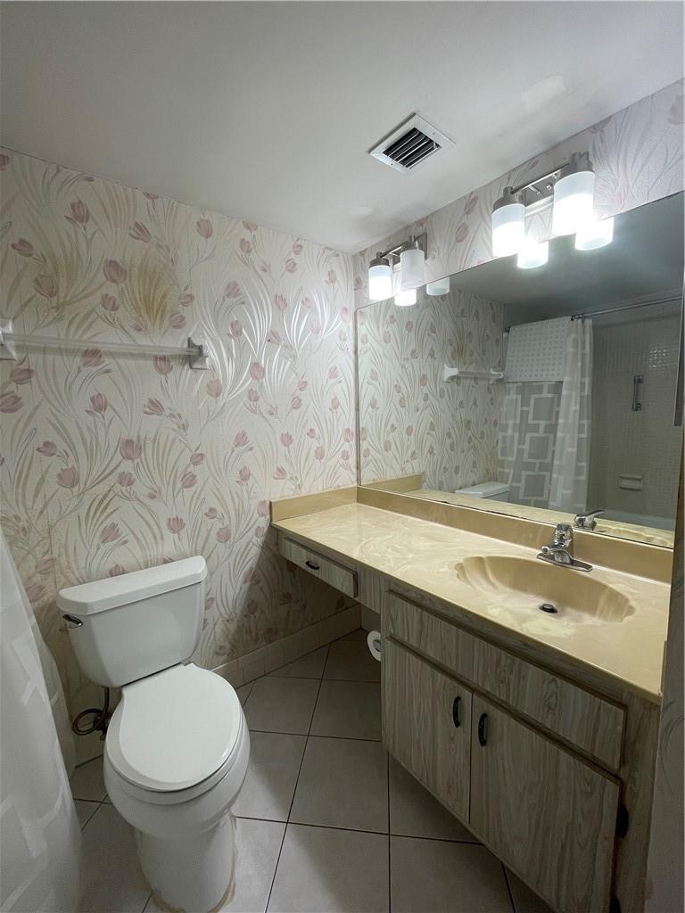 Coronado At Jacaranda Ph - Residential Lease