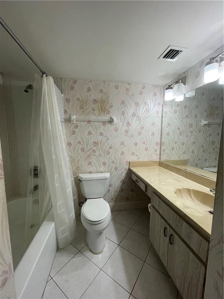 Coronado At Jacaranda Ph - Residential Lease