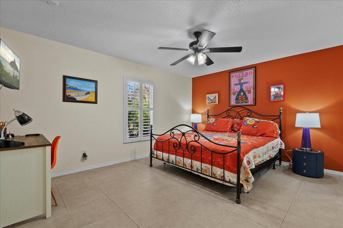 PORT ST LUCIE SECTION 30 - Residential Lease