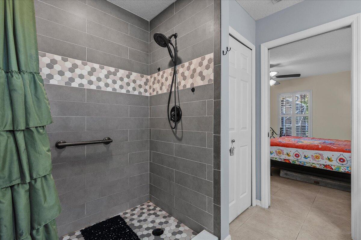 PORT ST LUCIE SECTION 30 - Residential Lease