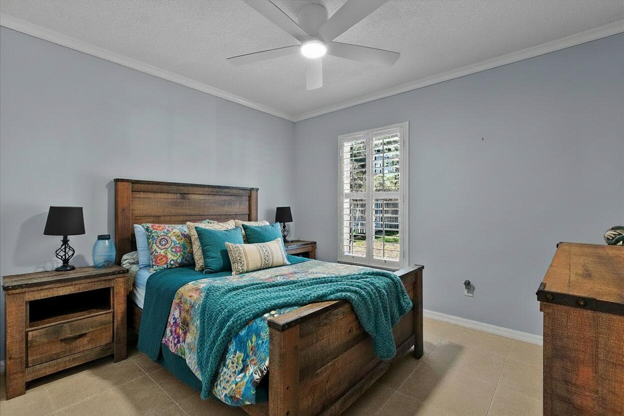 PORT ST LUCIE SECTION 30 - Residential Lease