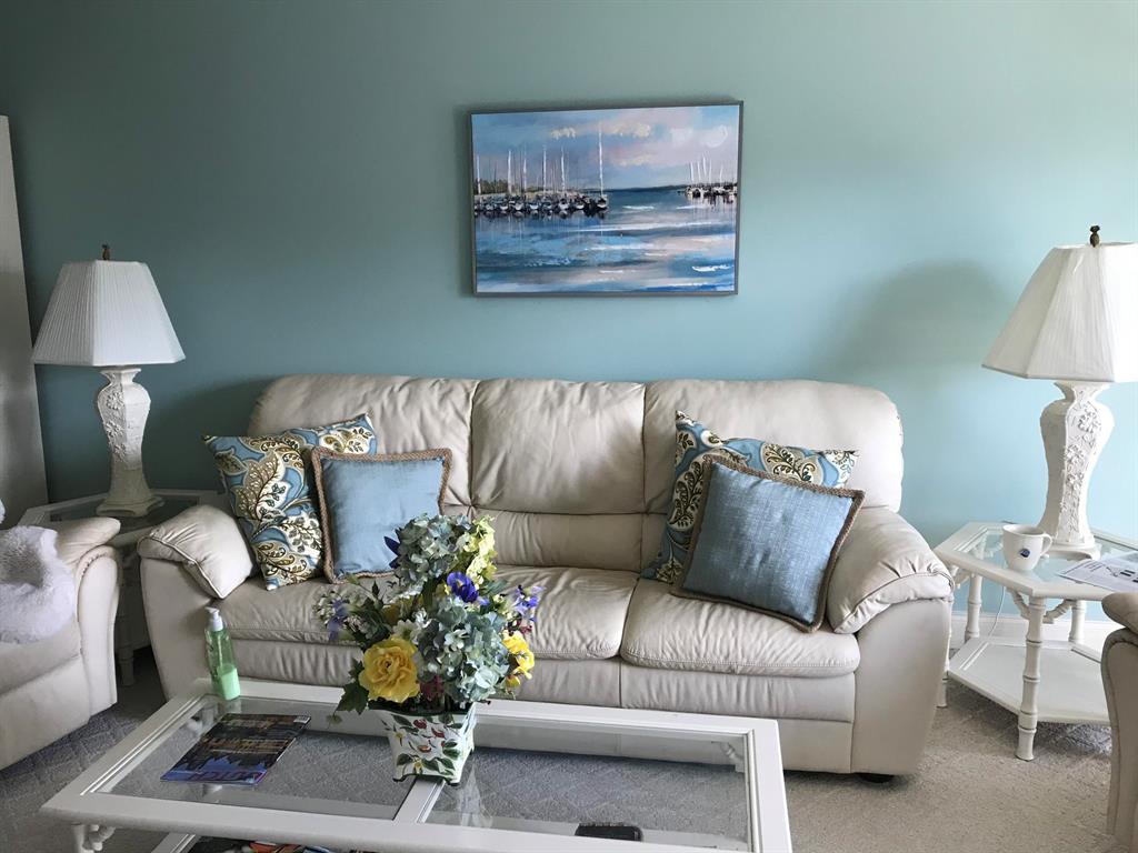 AMBASSADORS V NORTH CONDO - Residential Lease