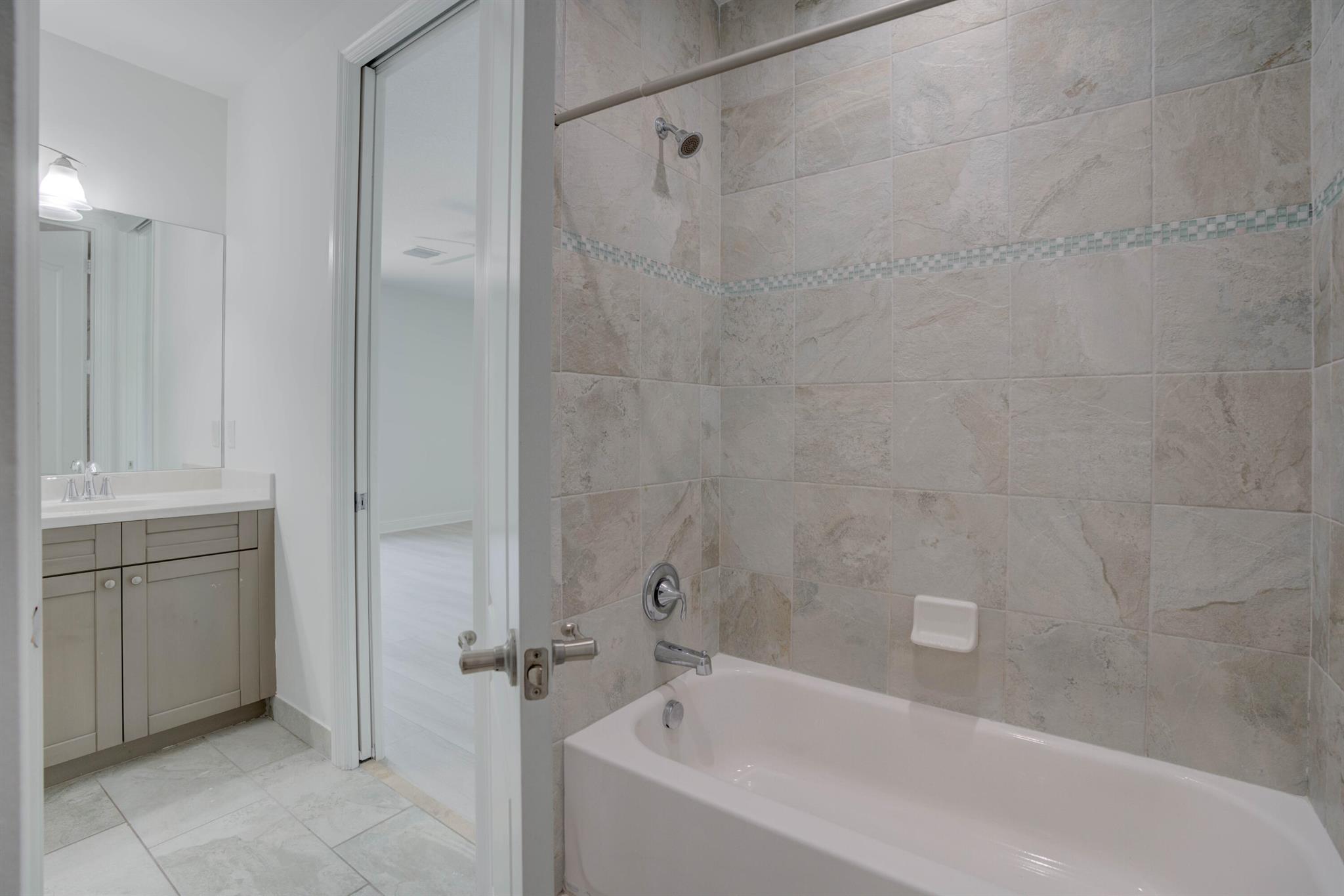 VILLA DIAMANTE - Residential Lease