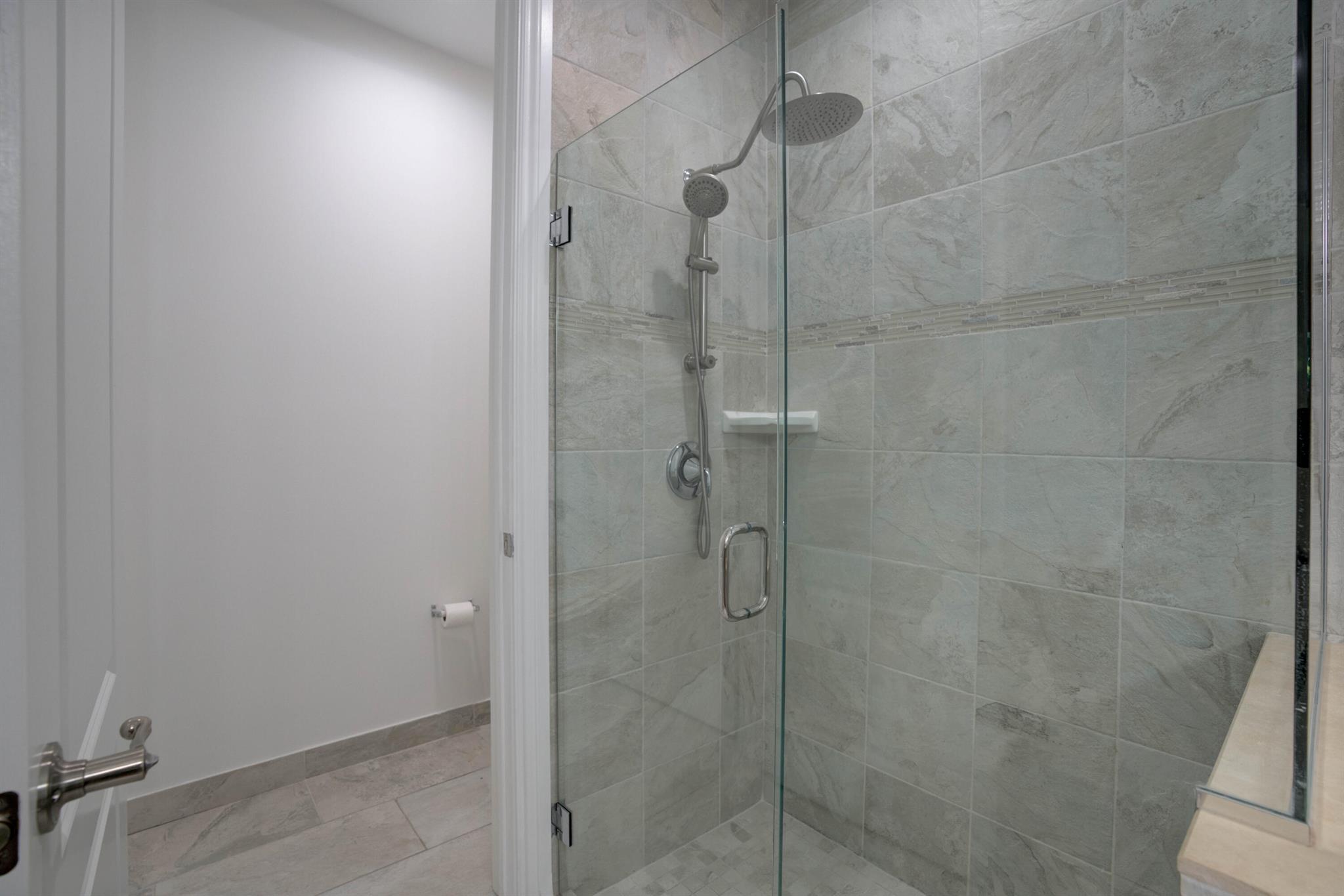 VILLA DIAMANTE - Residential Lease