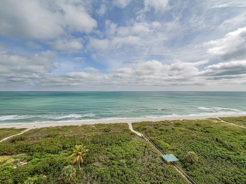 A home in Hutchinson Island