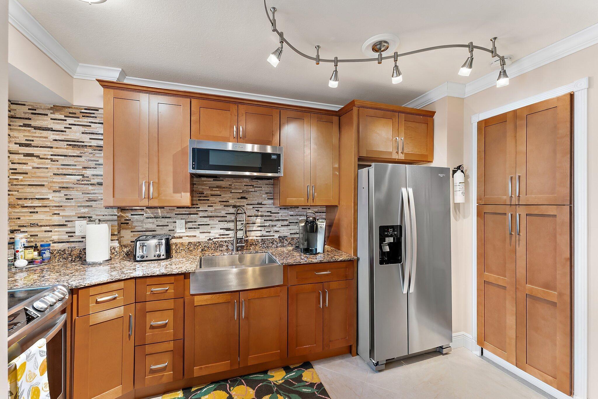 33 S Ocean Avenue 502