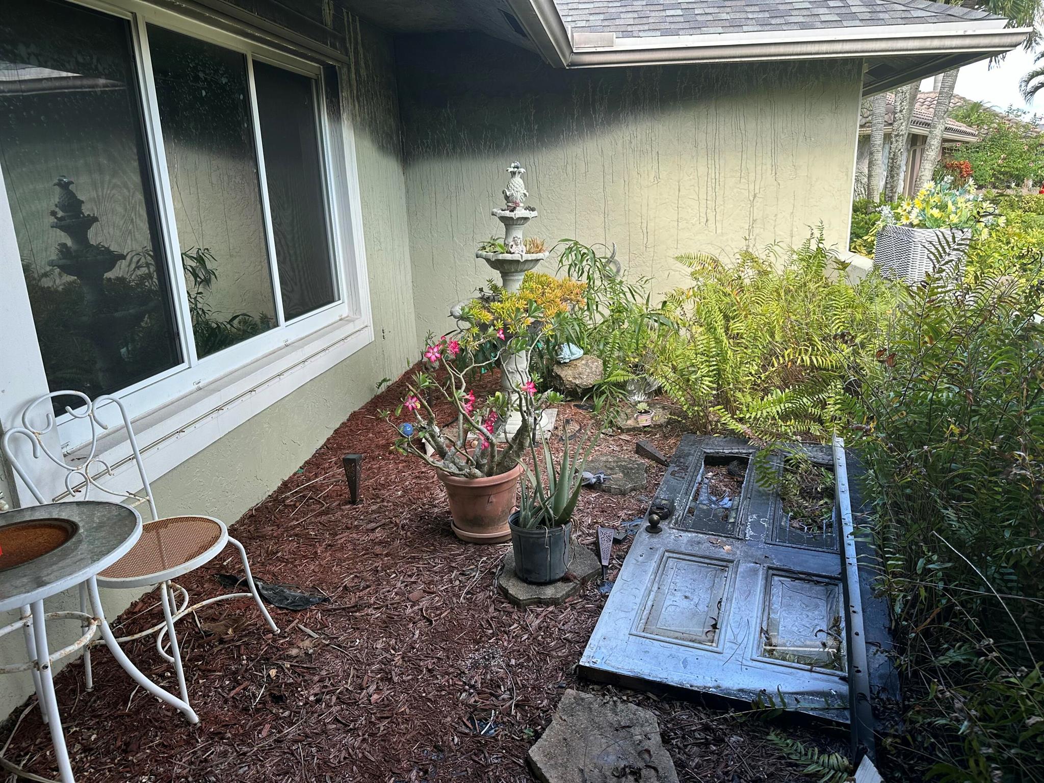 PINEWOOD MANOR OF WELLING - Residential