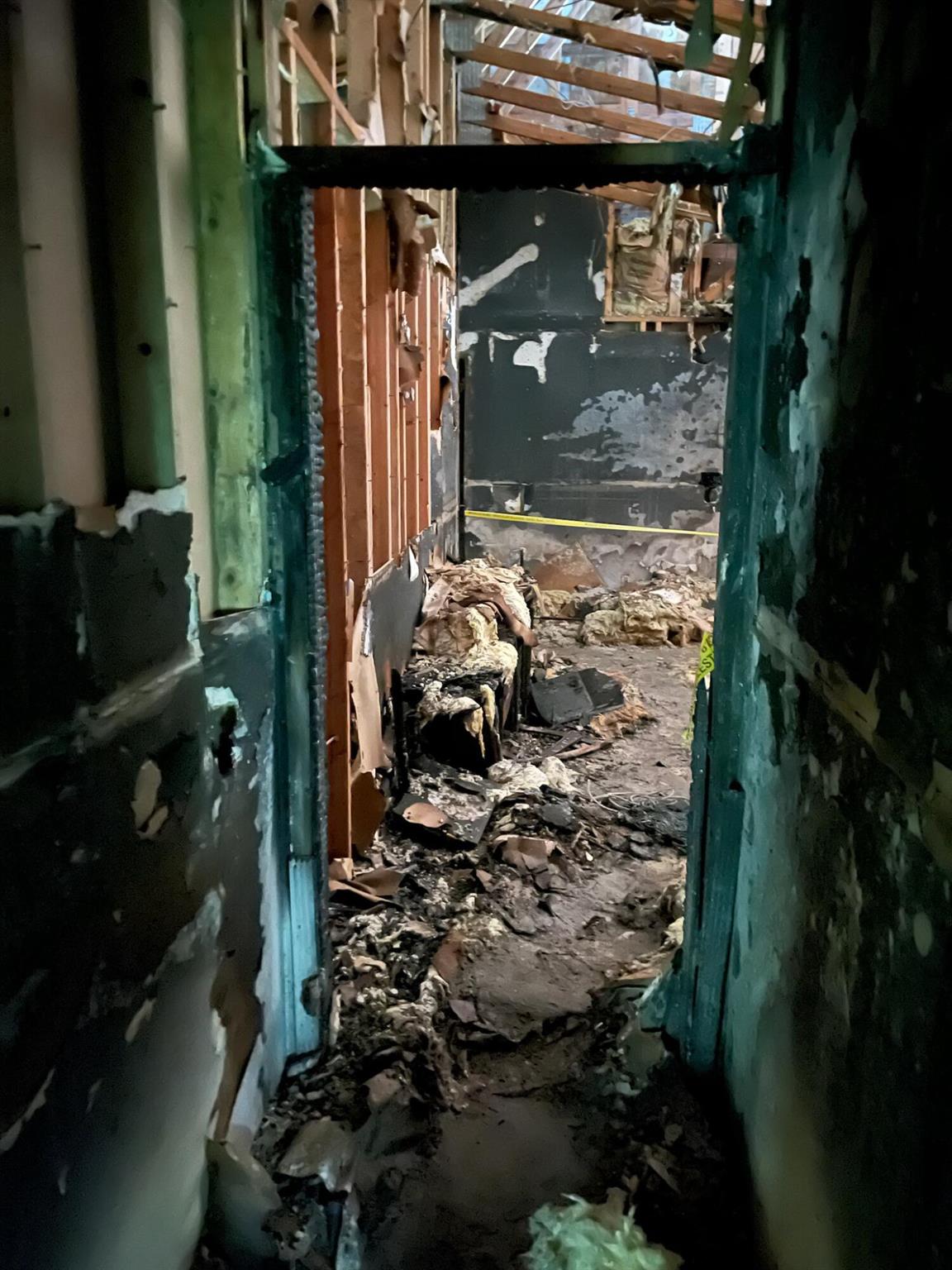 PINEWOOD MANOR OF WELLING - Residential