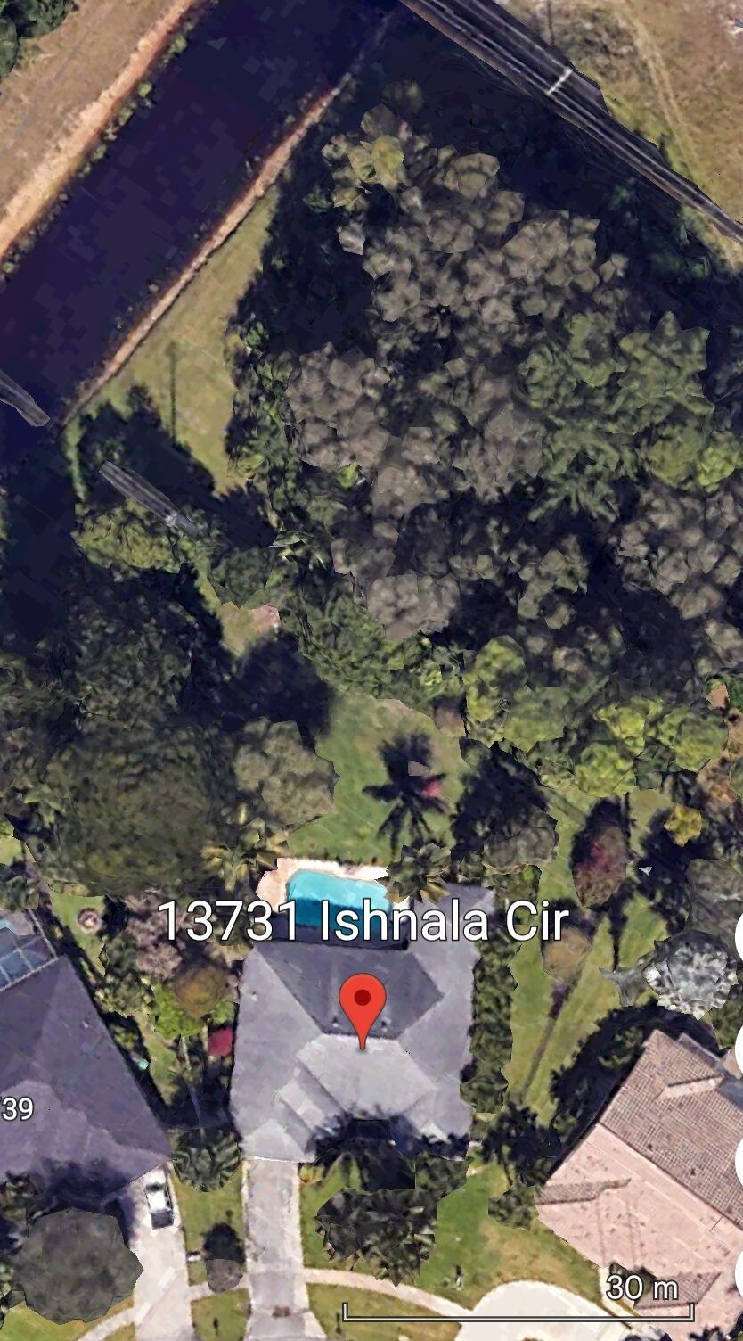 PINEWOOD MANOR OF WELLING - Residential