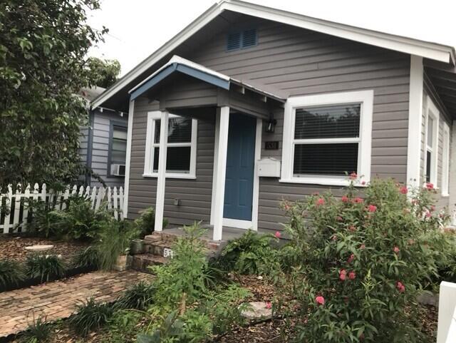 LAKE WORTH TOWN OF - Residential