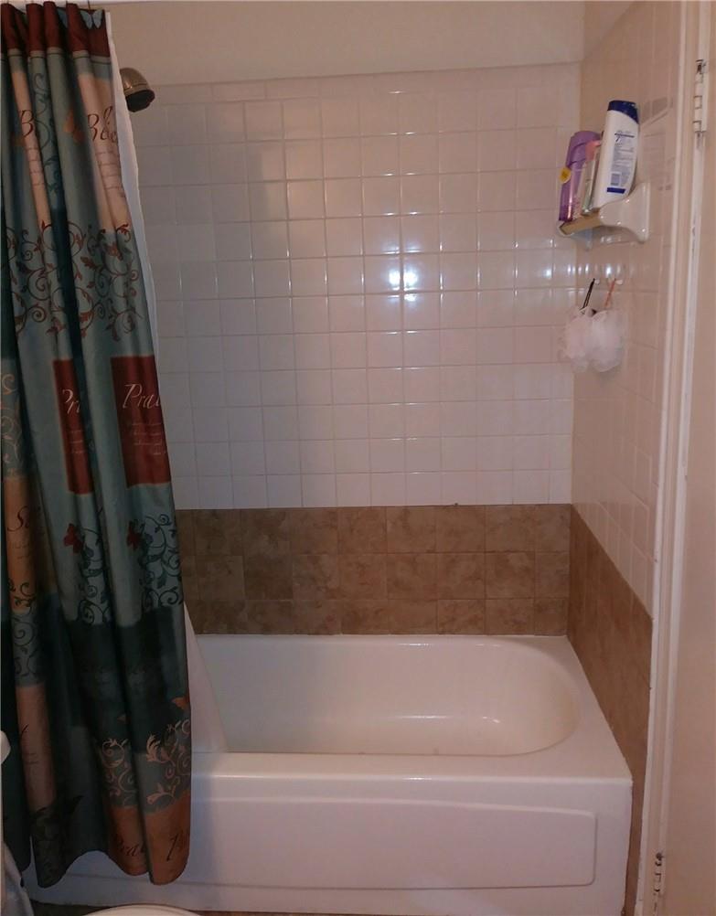 SAVANNAH AT RIVERSIDE - Residential Lease