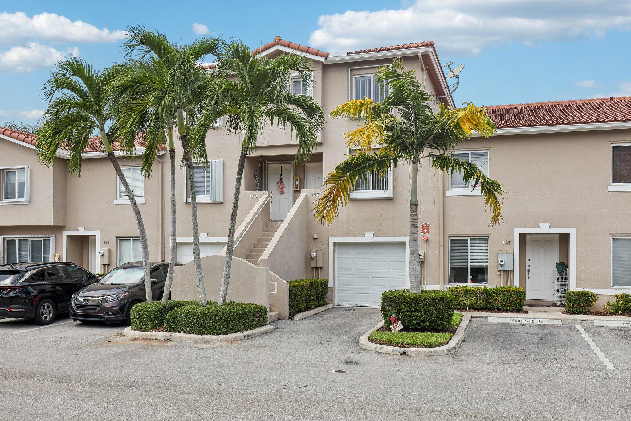 167 RIVIERA Circle