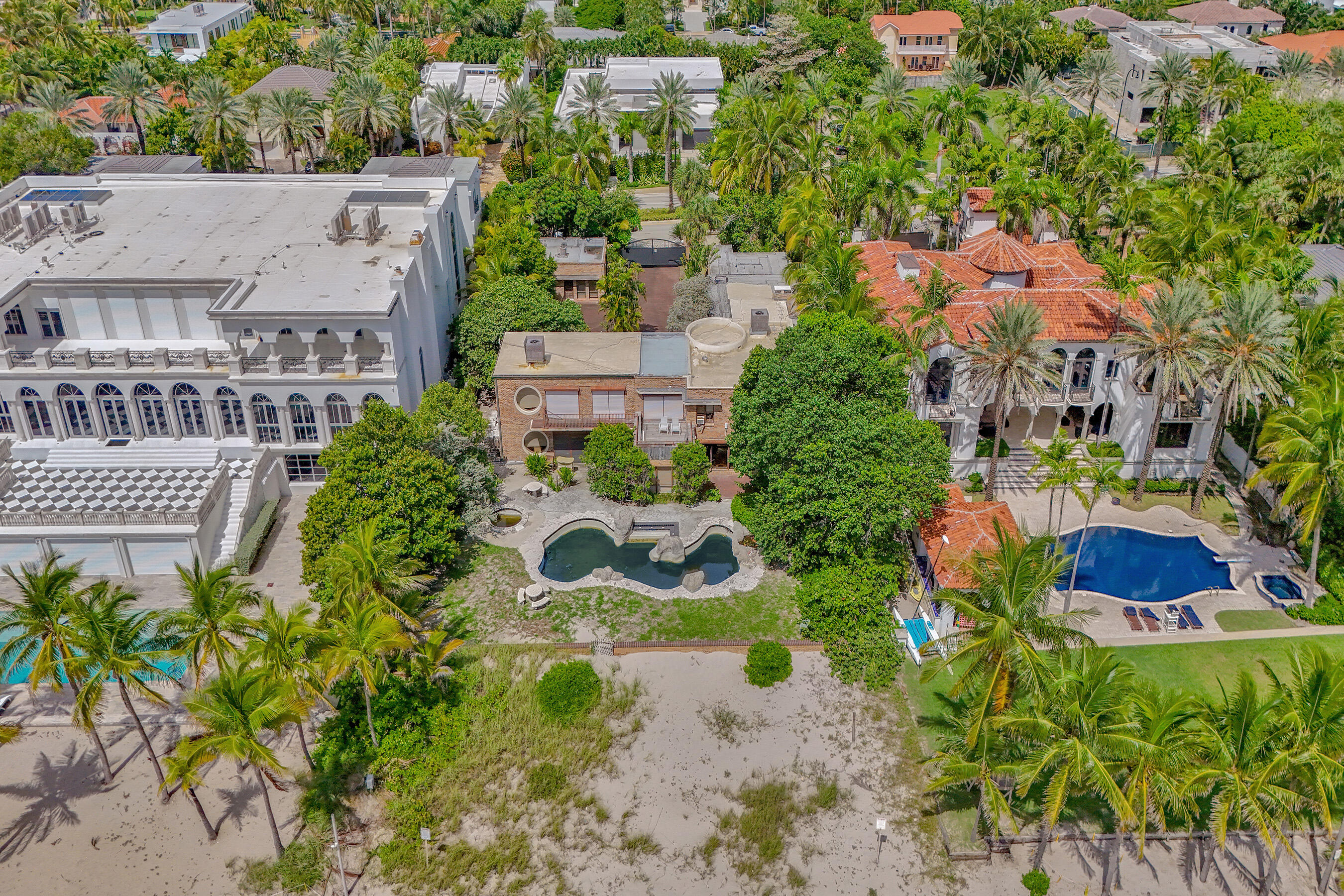 GOLDEN BEACH SEC A - Residential