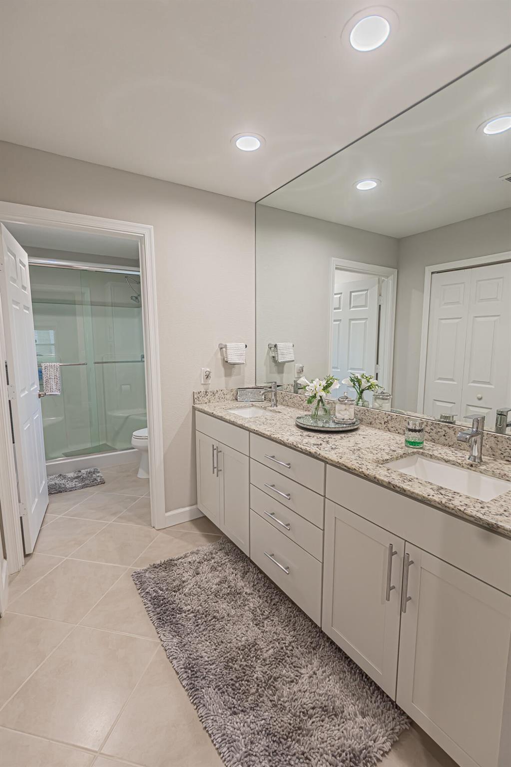 SPANISH LAKES RIVERFRONT - Residential