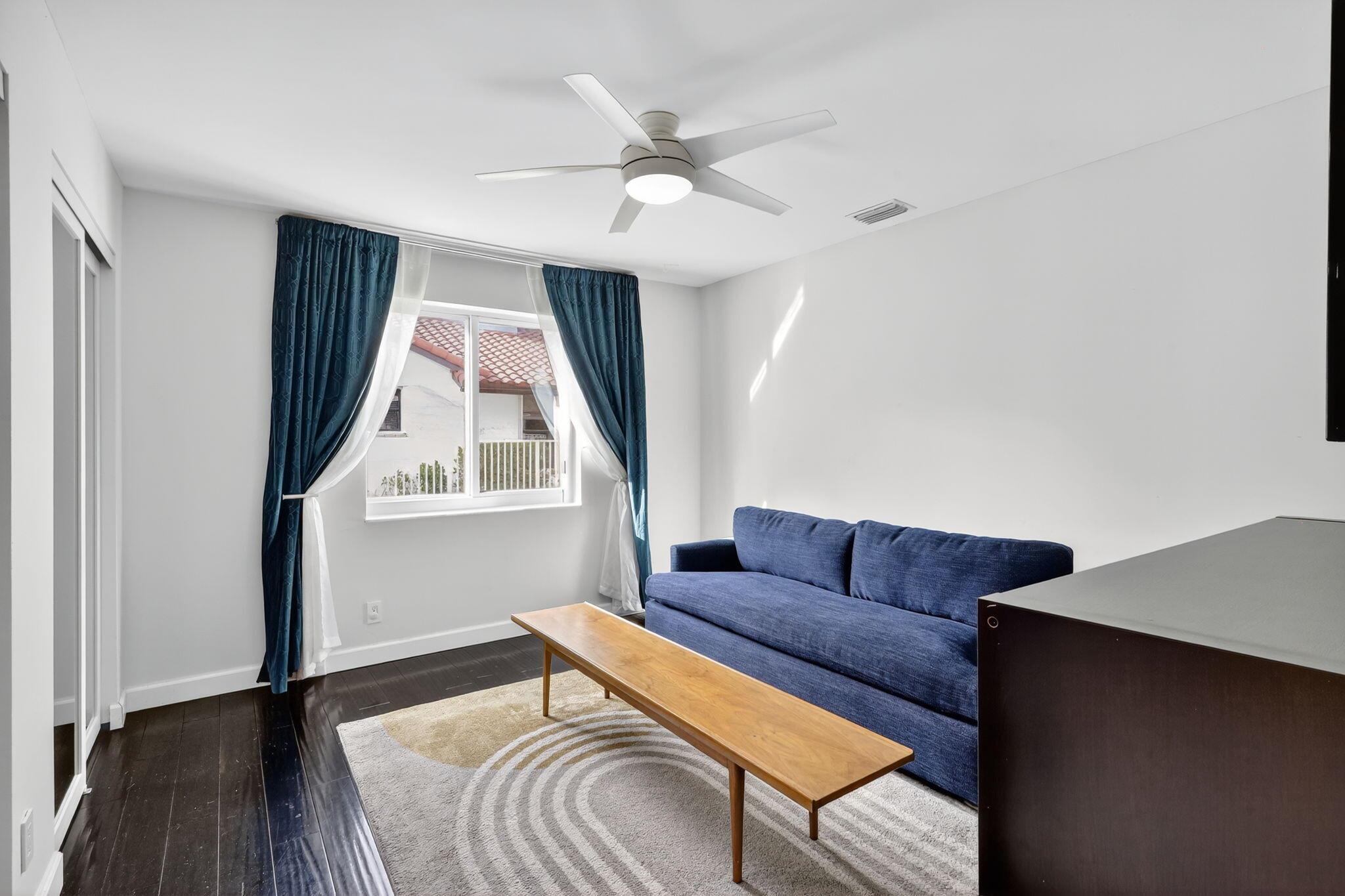 CYPRESS CREEK COUNTRY CLU - Residential