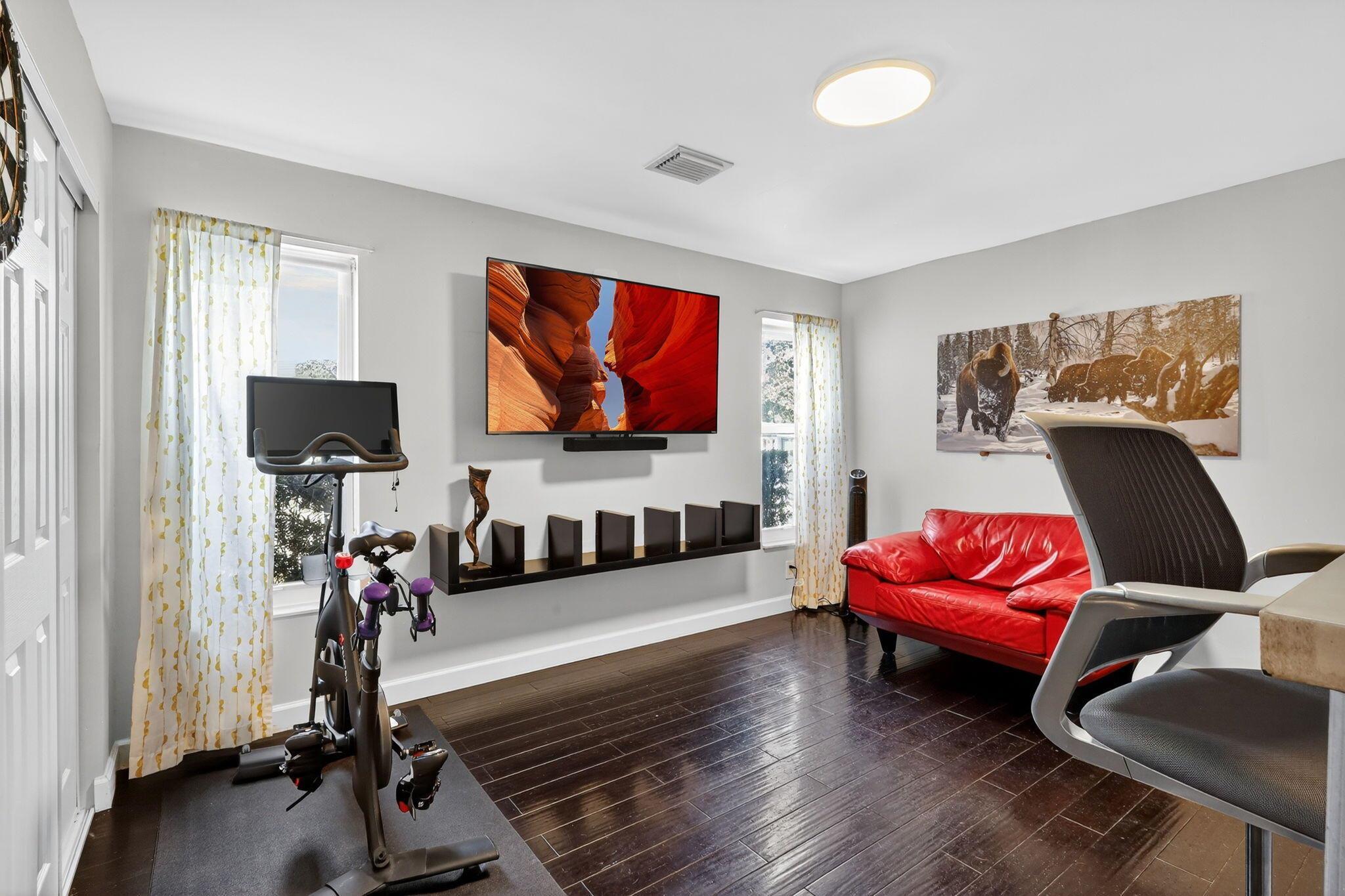 CYPRESS CREEK COUNTRY CLU - Residential