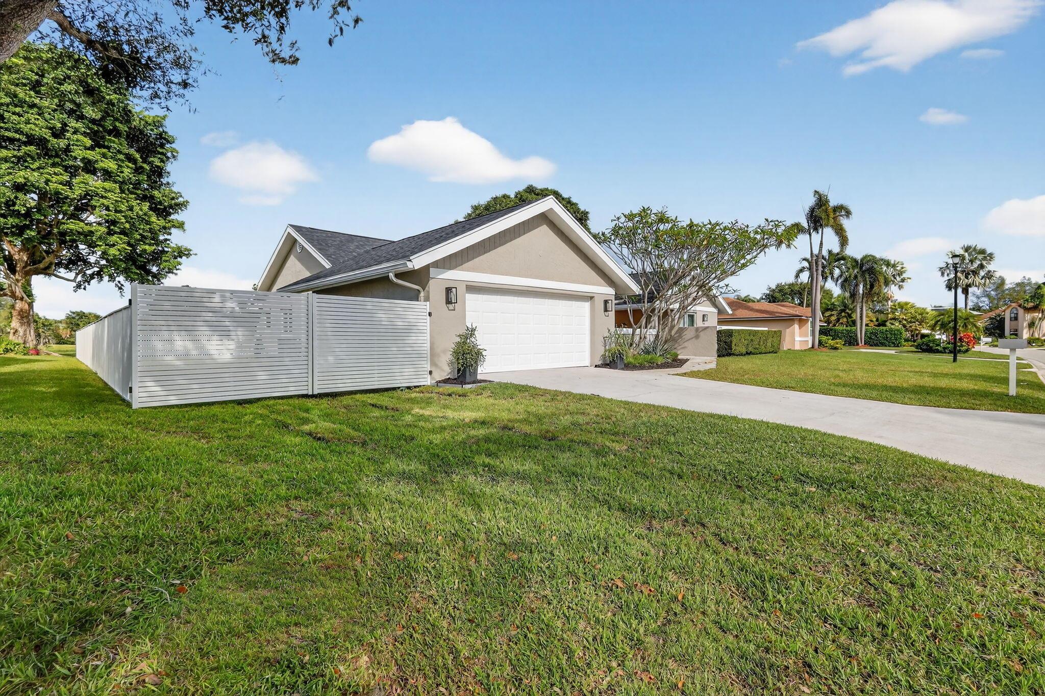 CYPRESS CREEK COUNTRY CLU - Residential