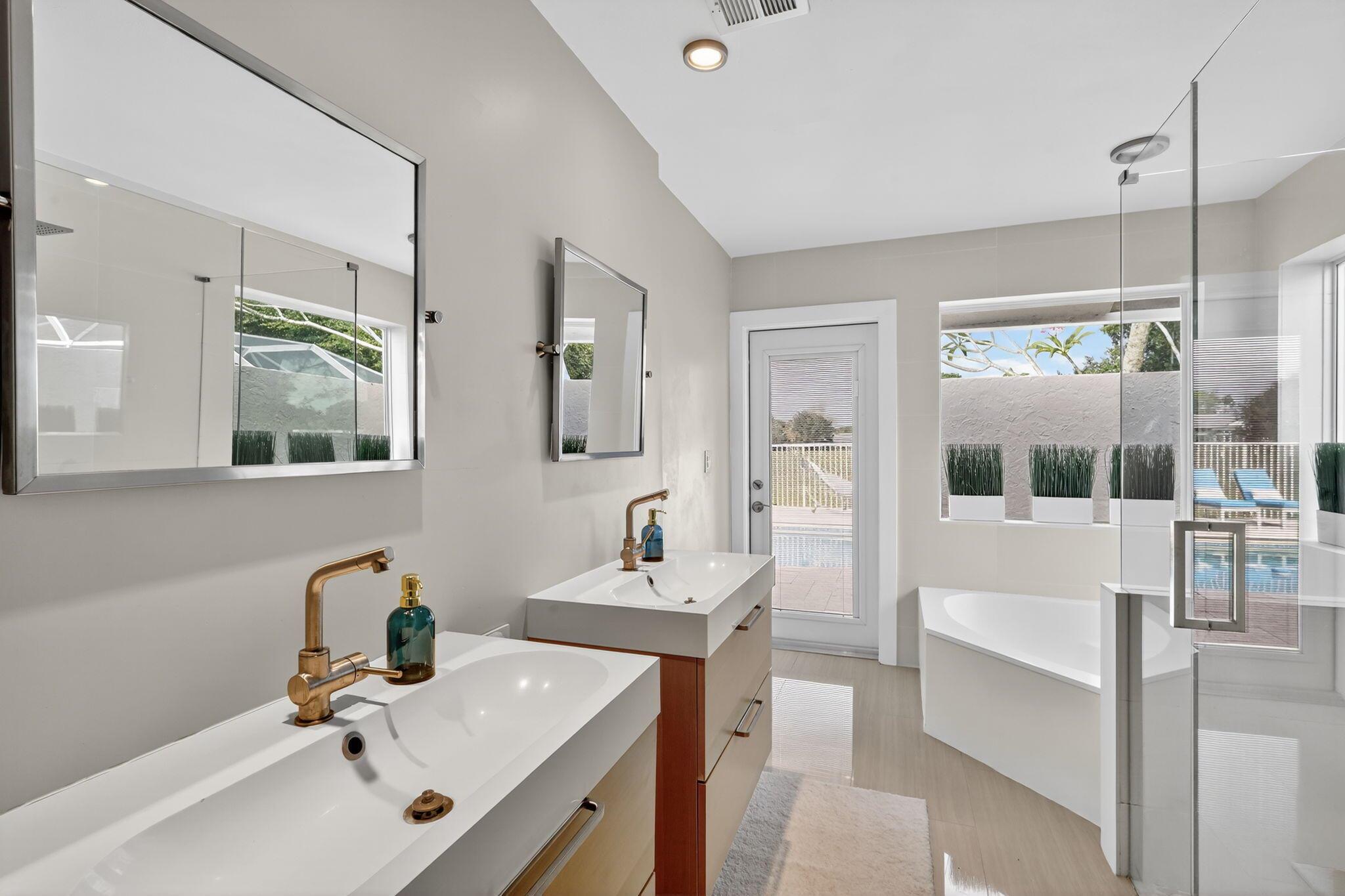 CYPRESS CREEK COUNTRY CLU - Residential