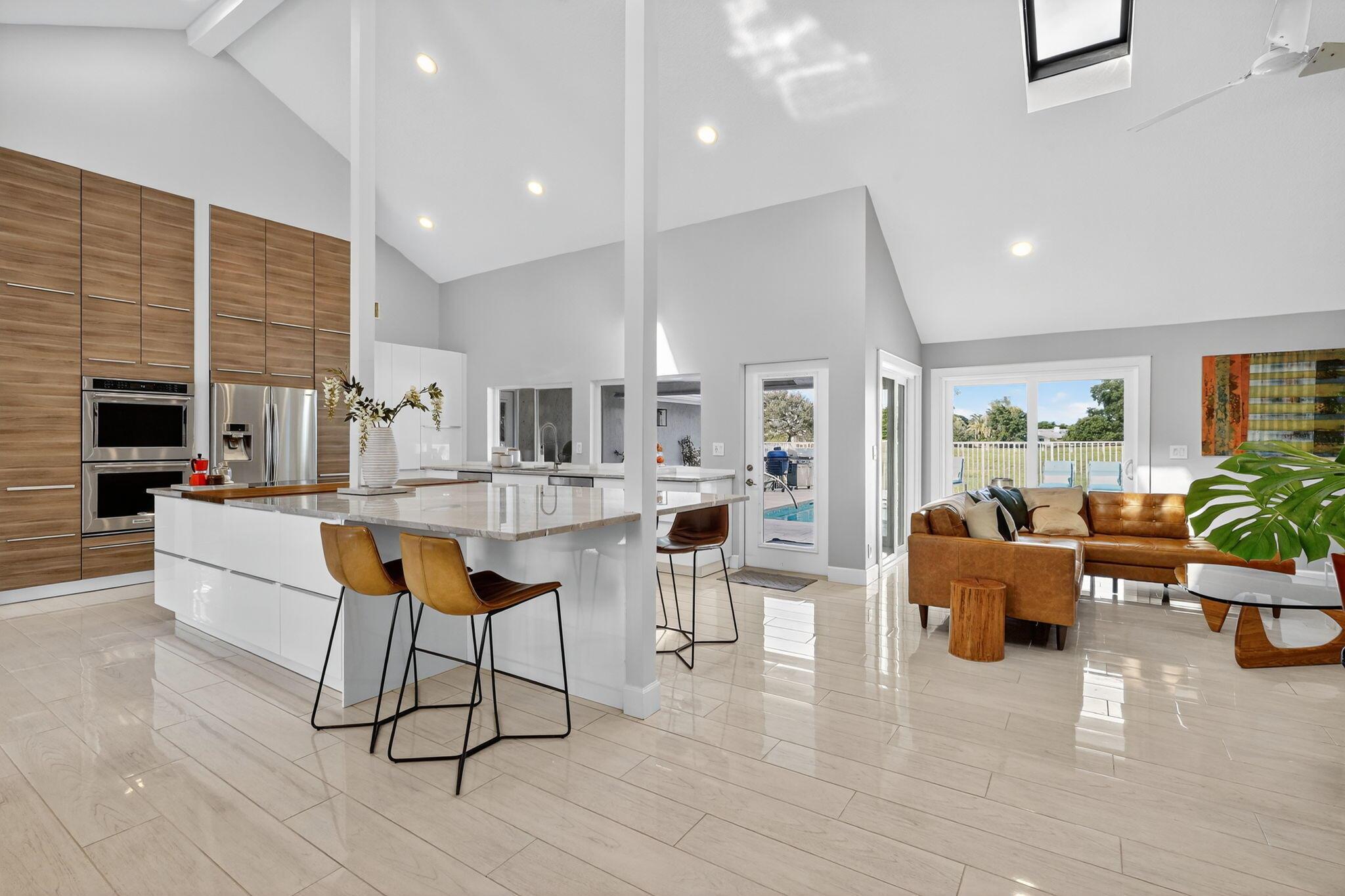 CYPRESS CREEK COUNTRY CLU - Residential