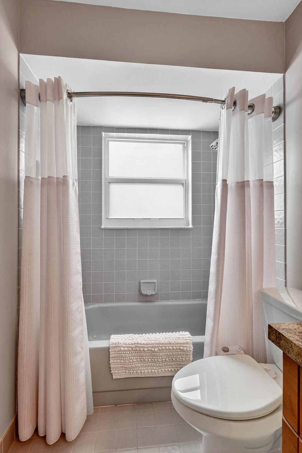 CYPRESS CREEK COUNTRY CLU - Residential