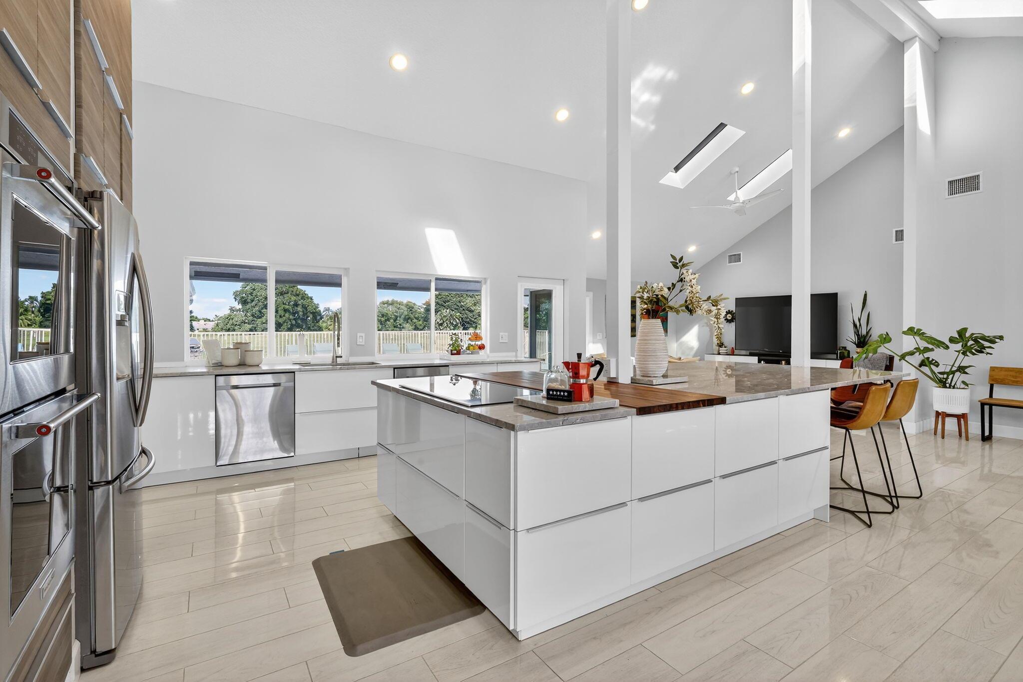 CYPRESS CREEK COUNTRY CLU - Residential