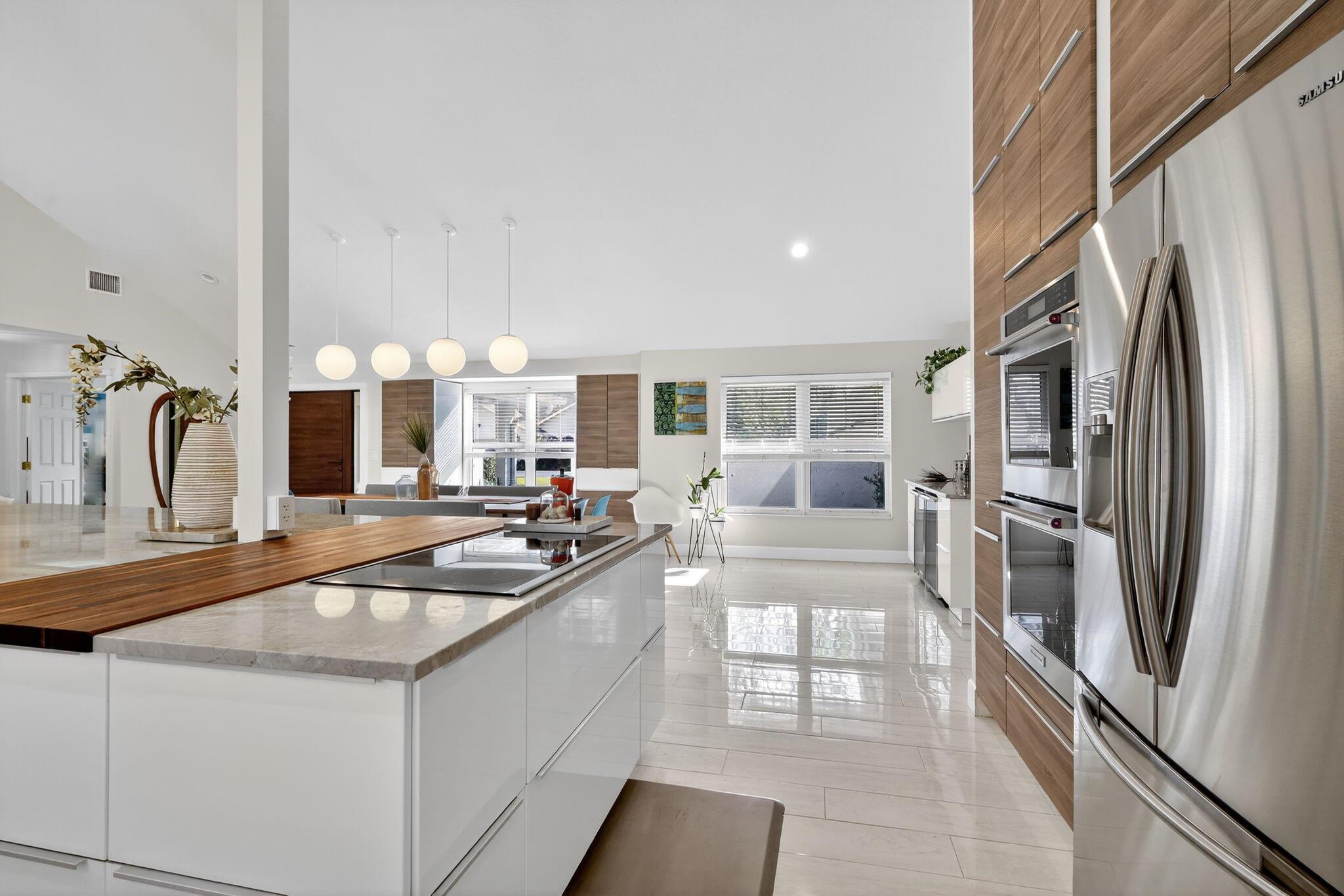 CYPRESS CREEK COUNTRY CLU - Residential