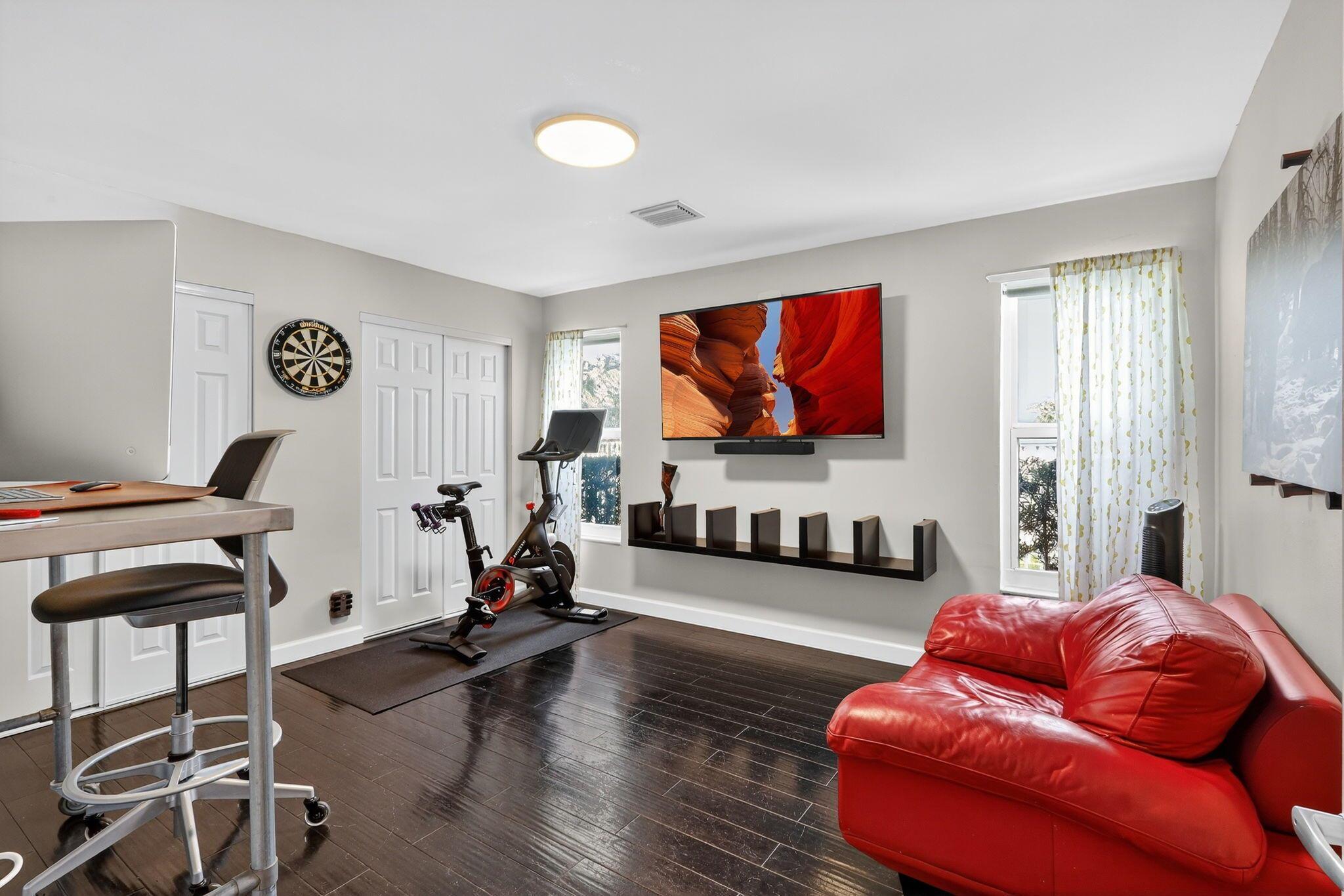 CYPRESS CREEK COUNTRY CLU - Residential