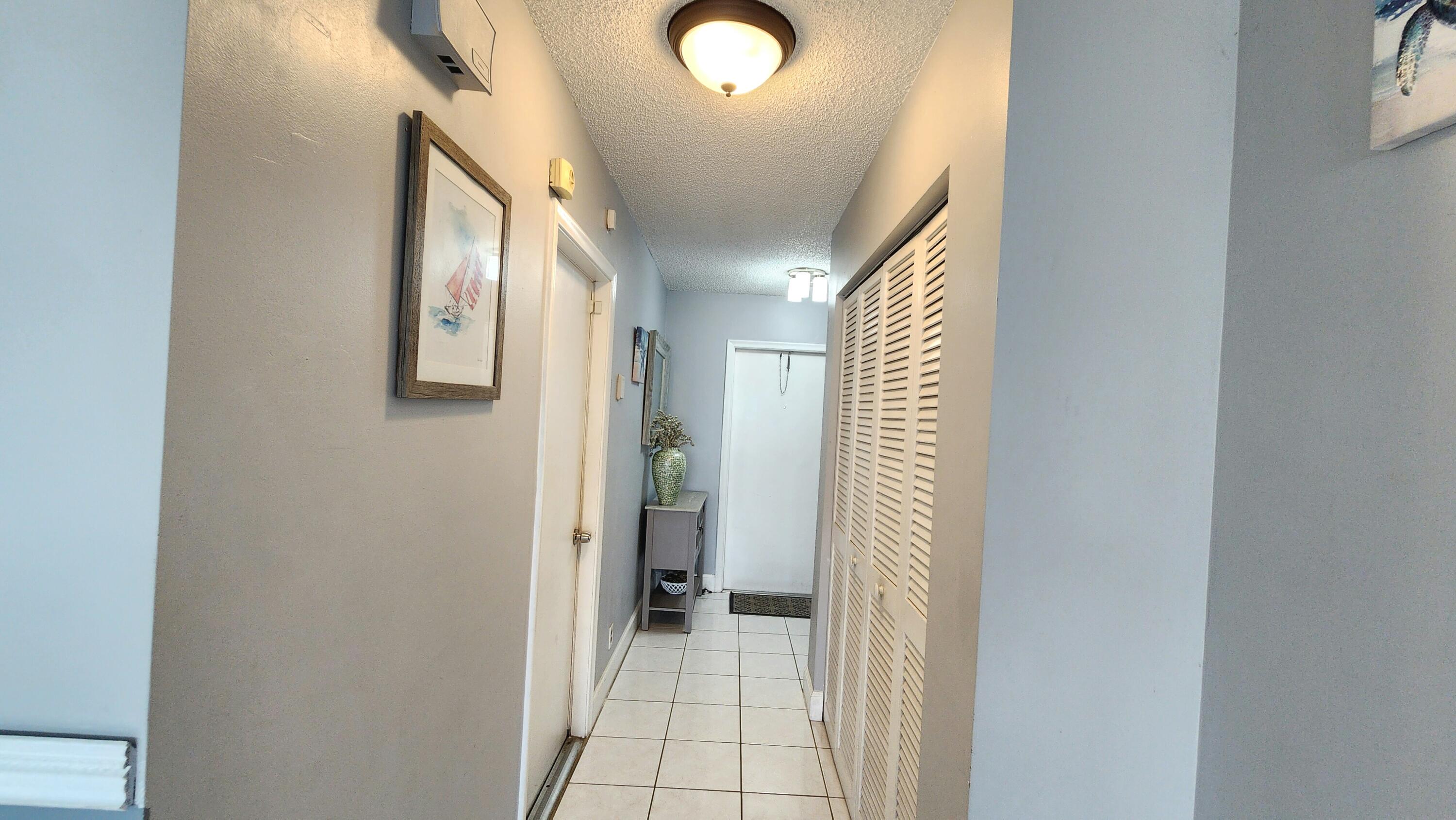 PALM BEACH LAKES NORTH 1 - Residential