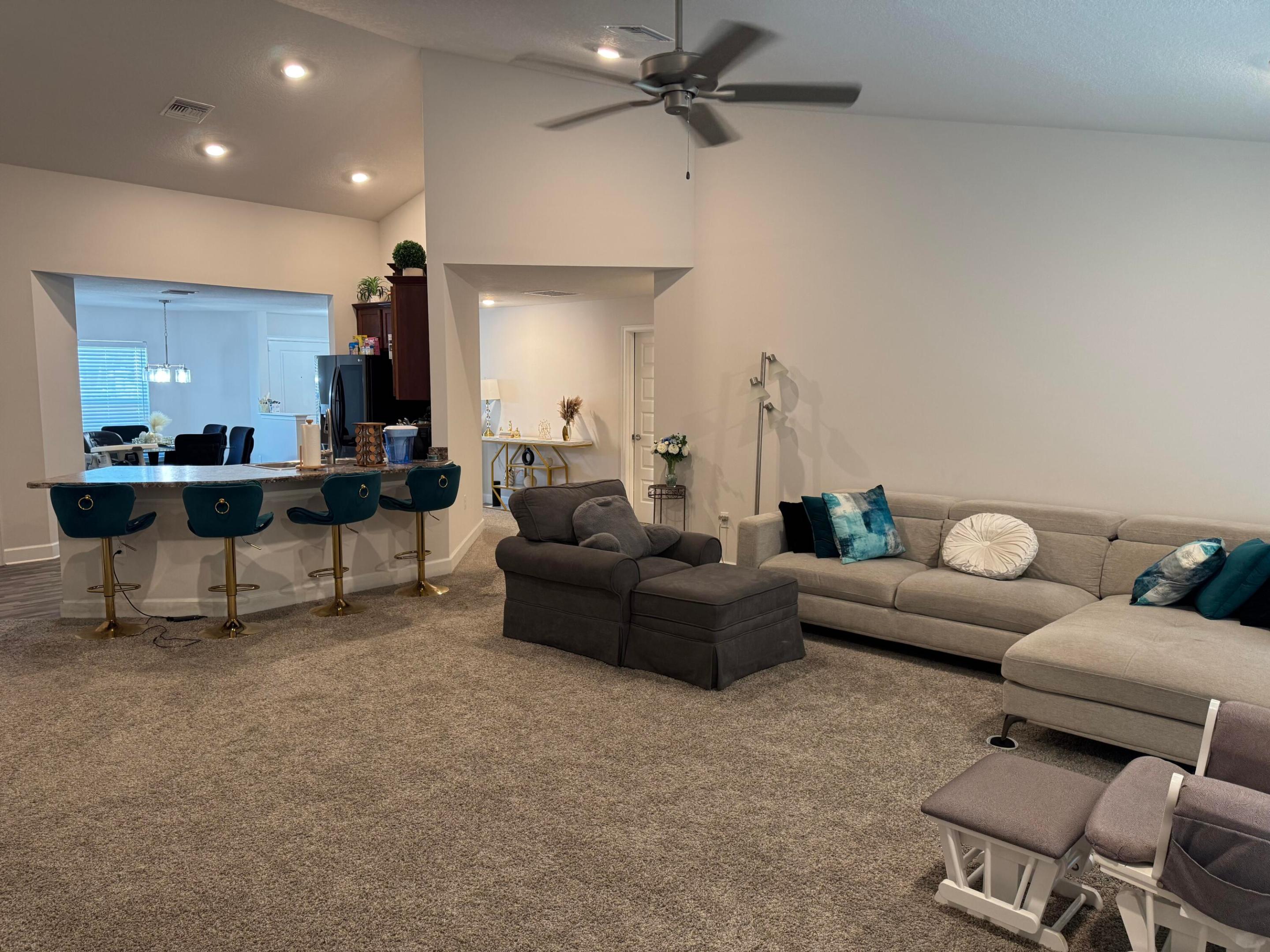 PORT ST LUCIE SECTION 2 - Residential