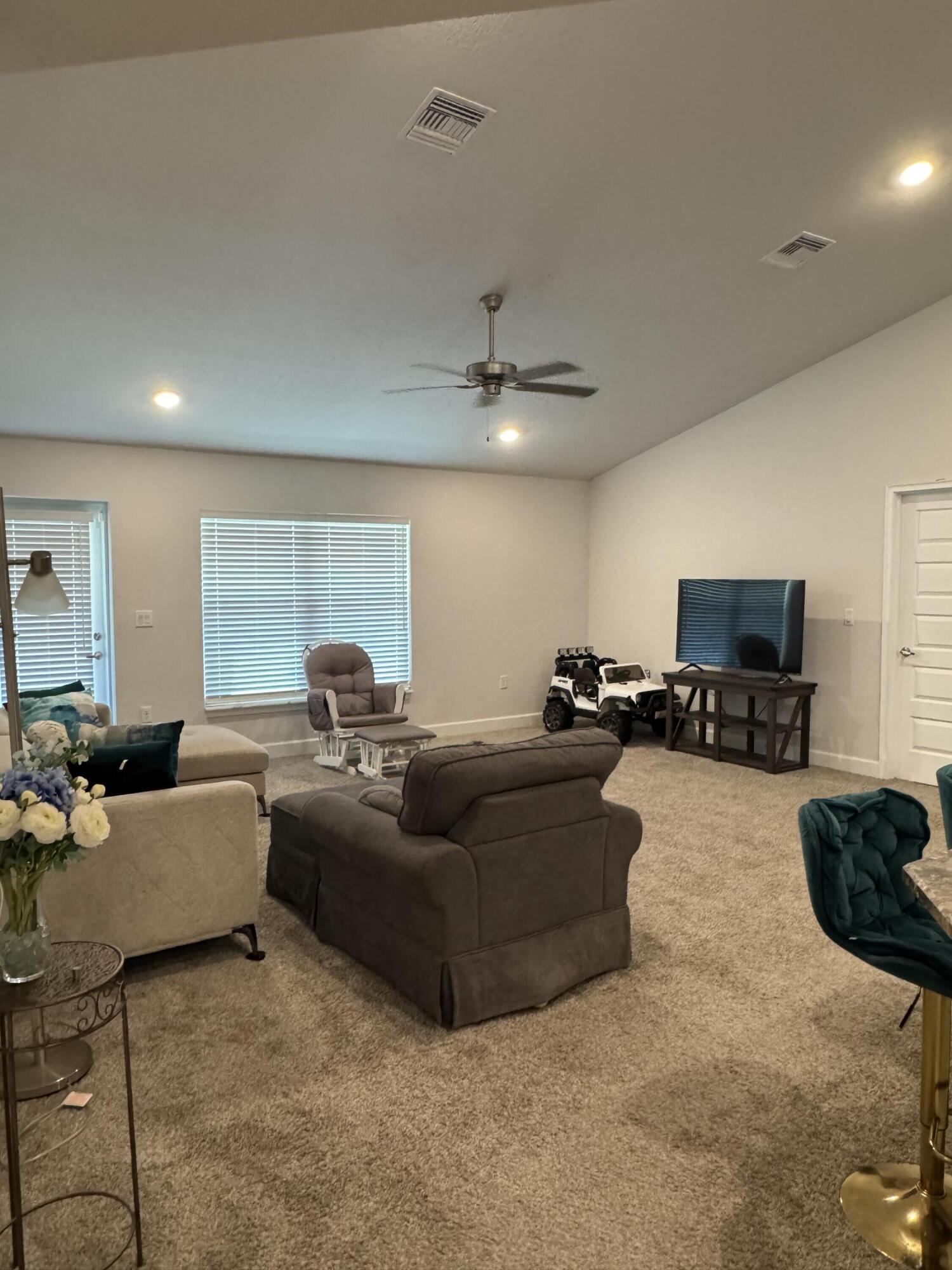 PORT ST LUCIE SECTION 2 - Residential