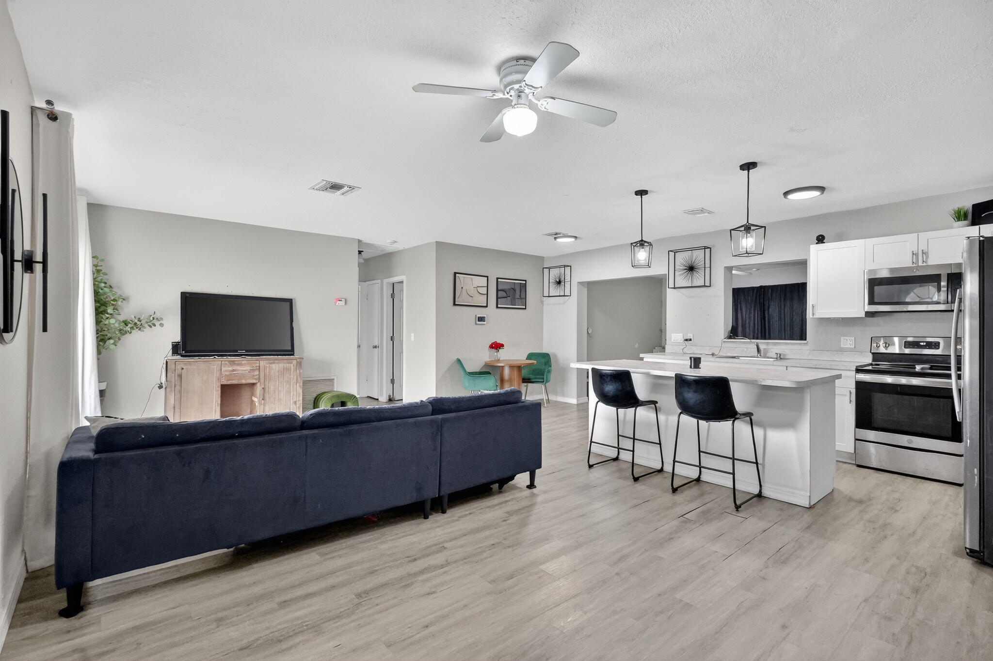 RIVER PARK UNIT 2 - Residential