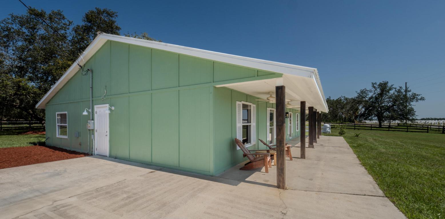 HOLIDAY HILLS - Residential