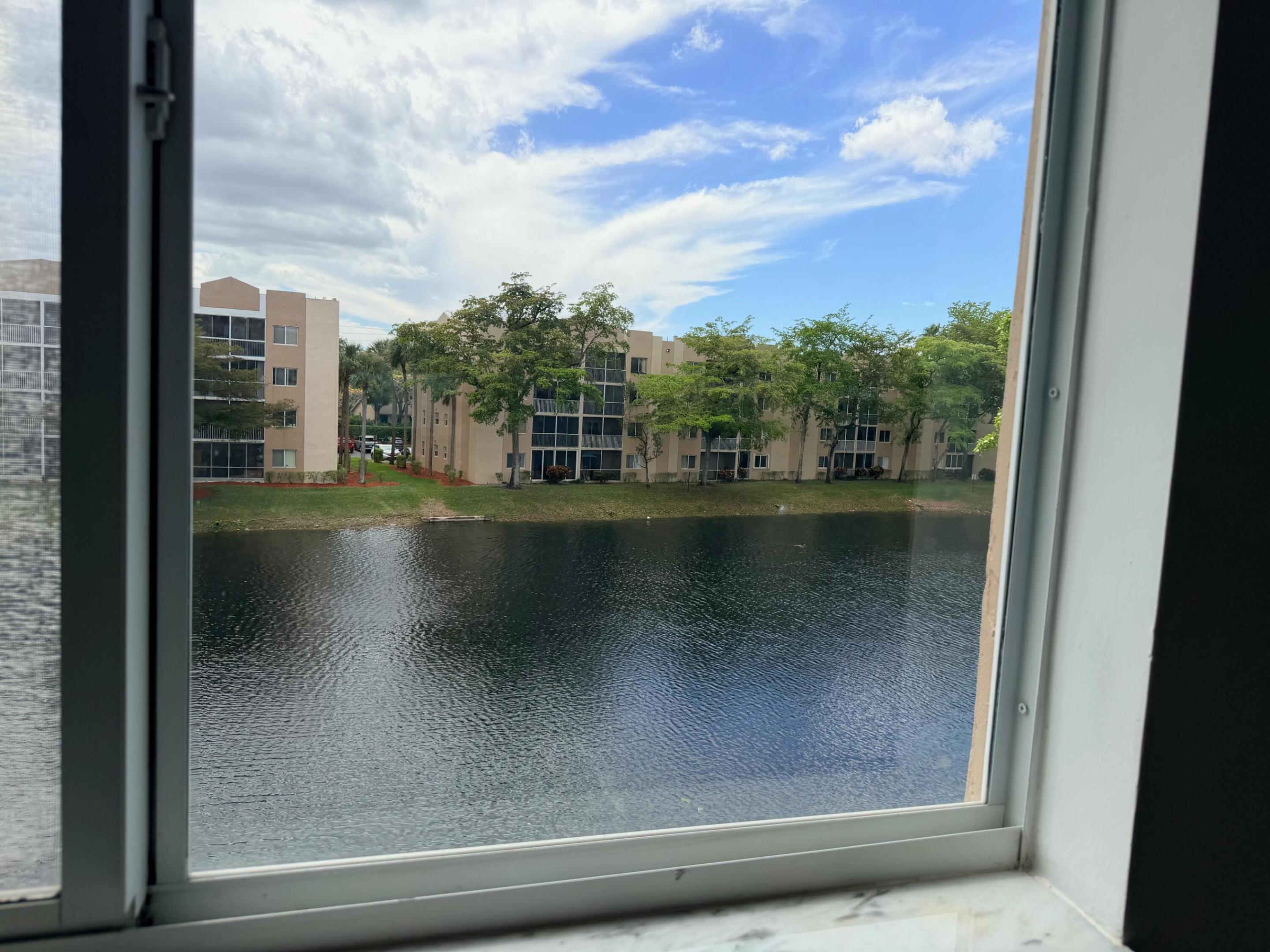 WELDON CONDOMINIUM J - Residential