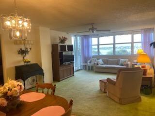 TRAFALGAR TOWERS CONDOMIN - Residential