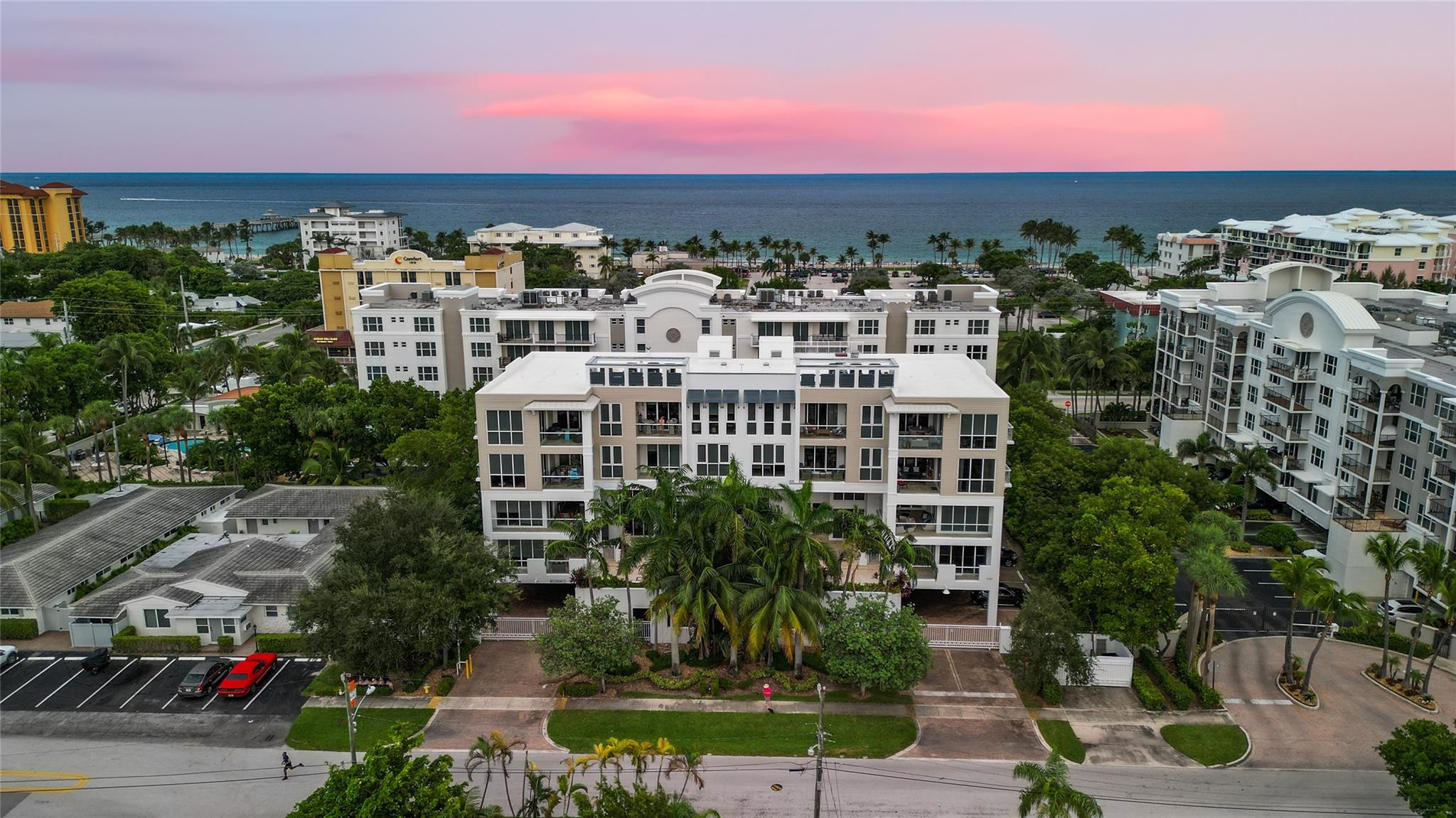 The Hemingway At Deerfiel - Residential