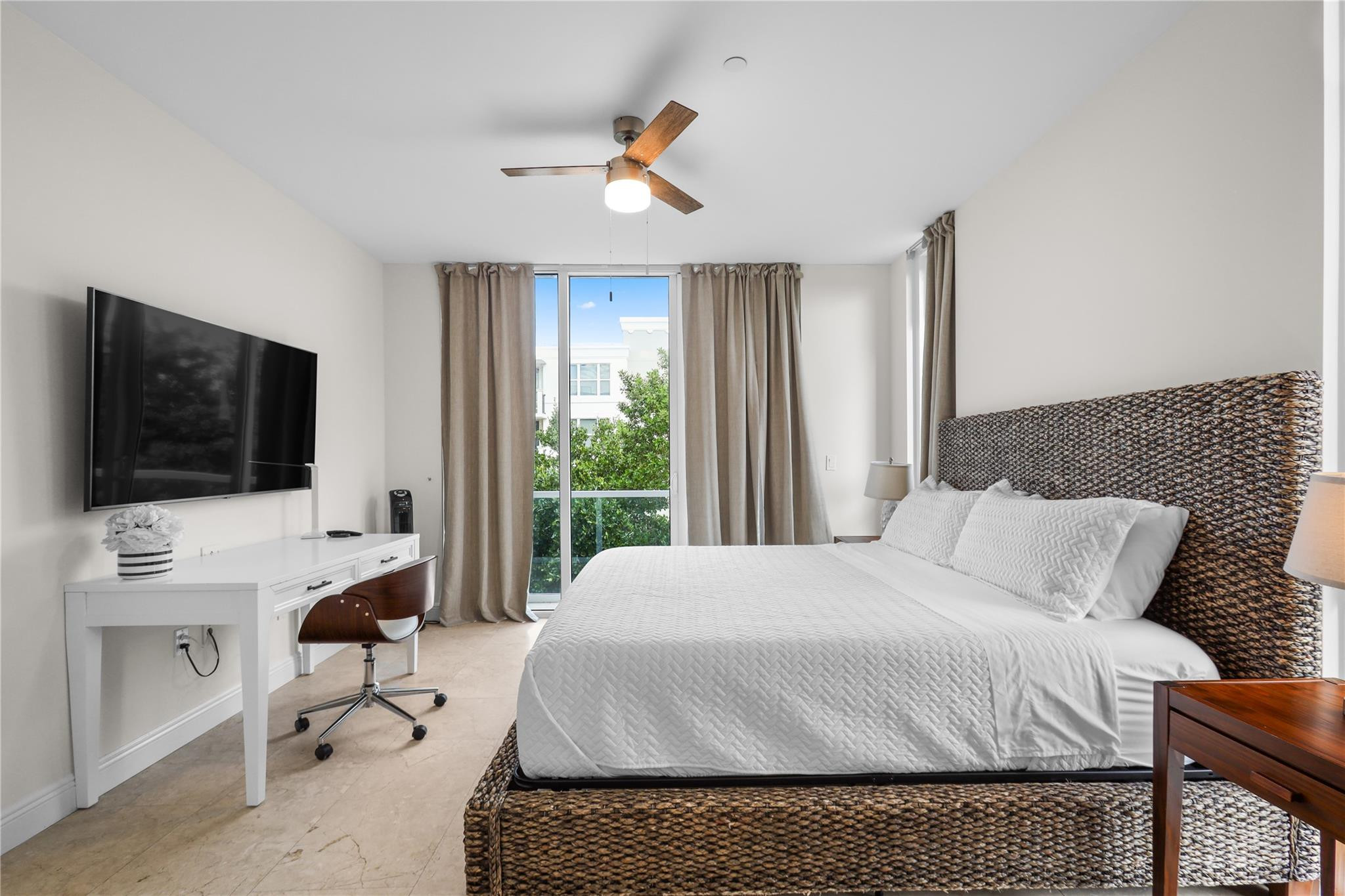 The Hemingway At Deerfiel - Residential