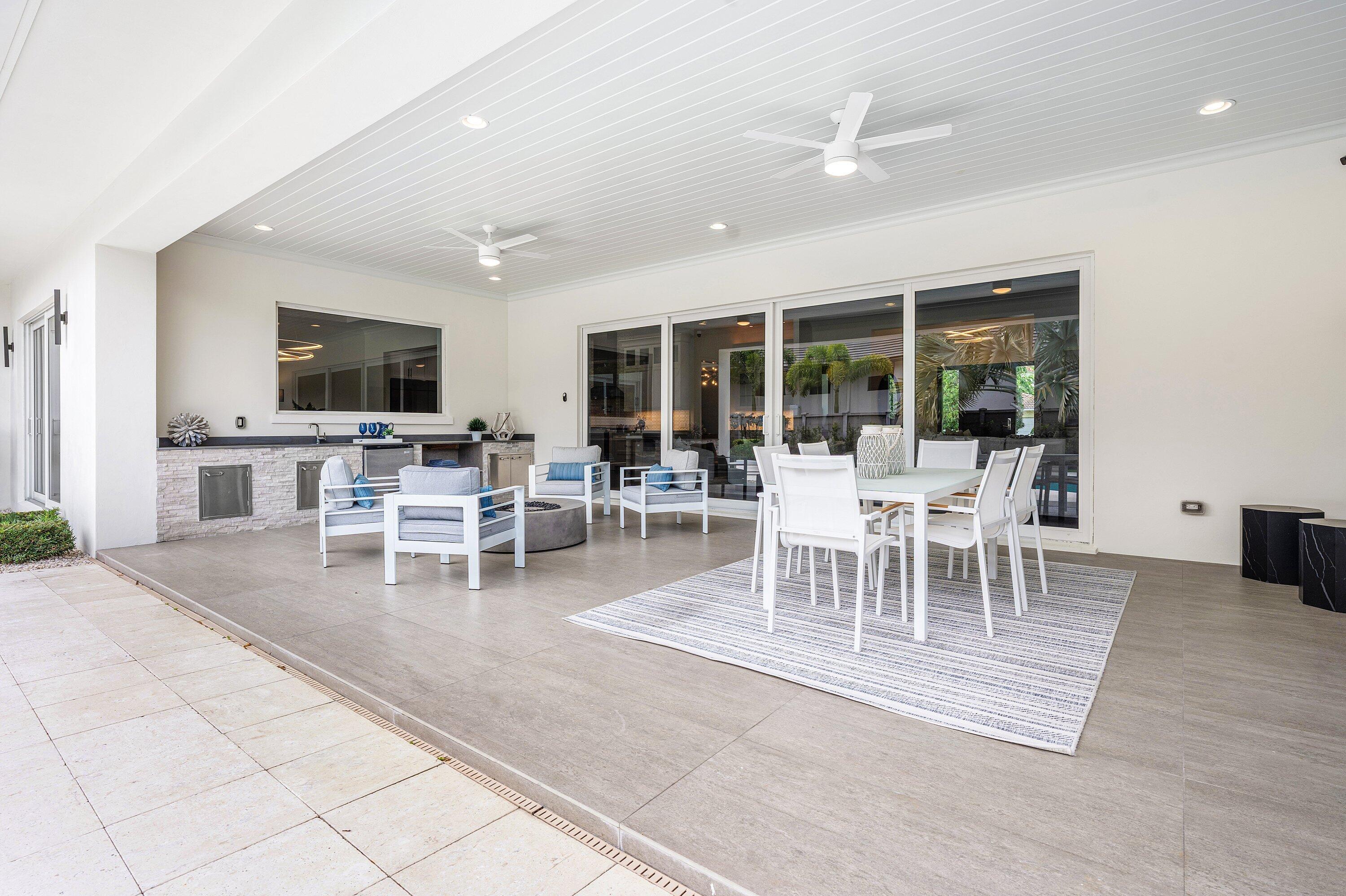 MACHLE PROPERTY ON AM 49 - Residential