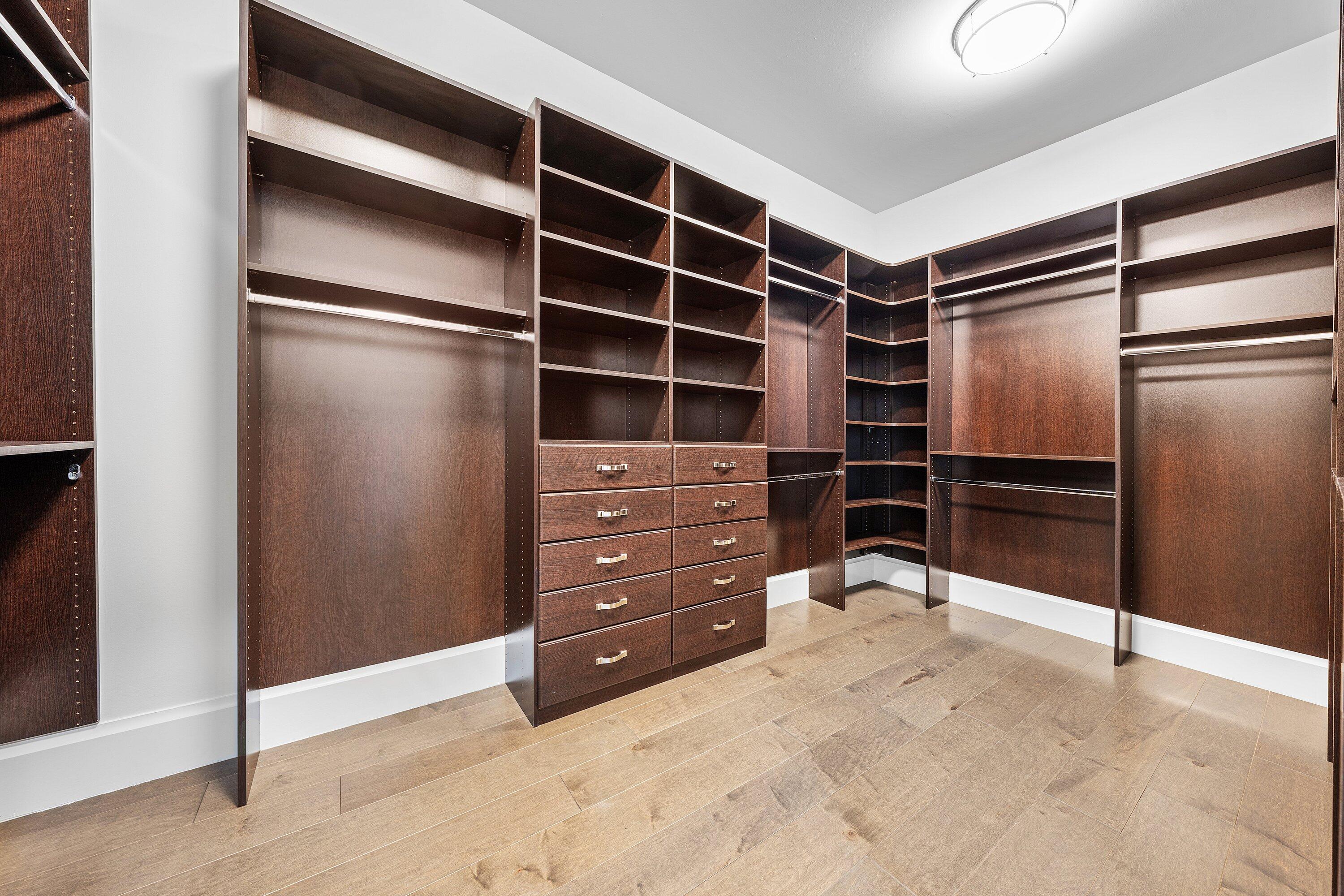 MACHLE PROPERTY ON AM 49 - Residential